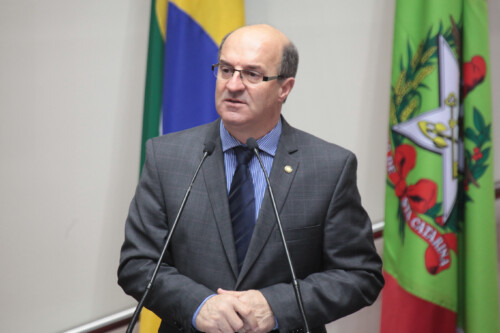 Deputado Zé Milton destaca importância do cooperativismo