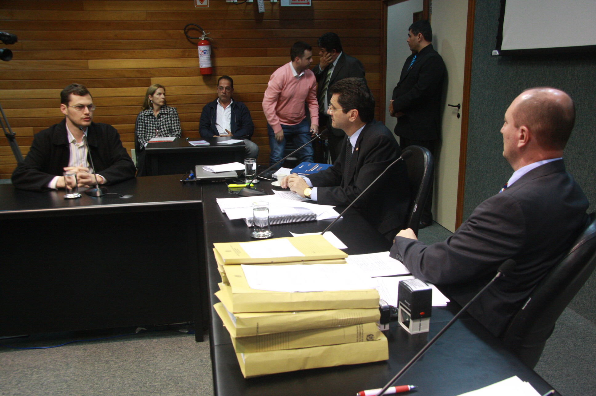 CPI ouve servidores do MP na Assembleia Legislativa
