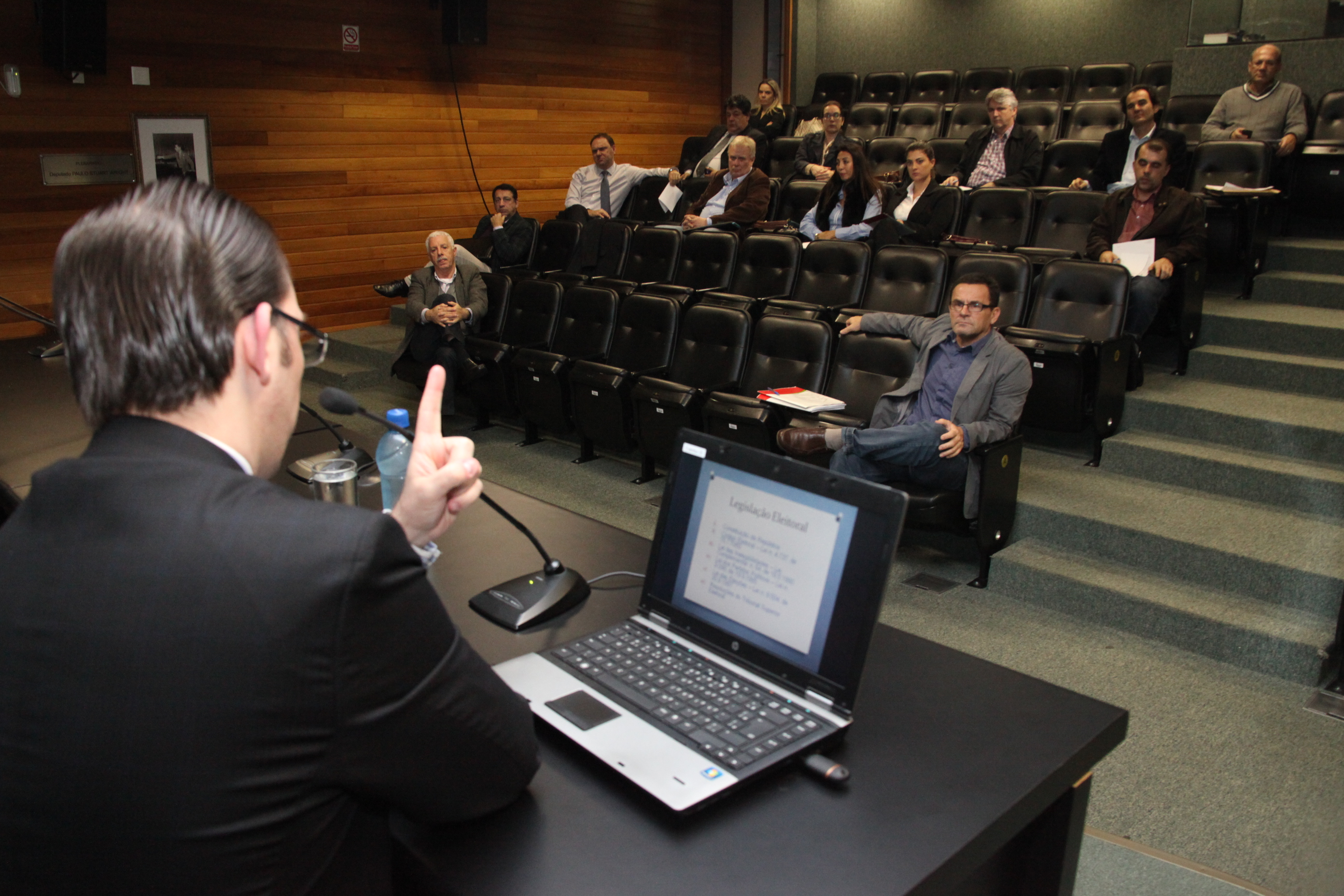 Curso Condutas Vedadas aos Agentes Públicos em Período Eleitoral. Foto: Fábio Queiroz / Agência AL