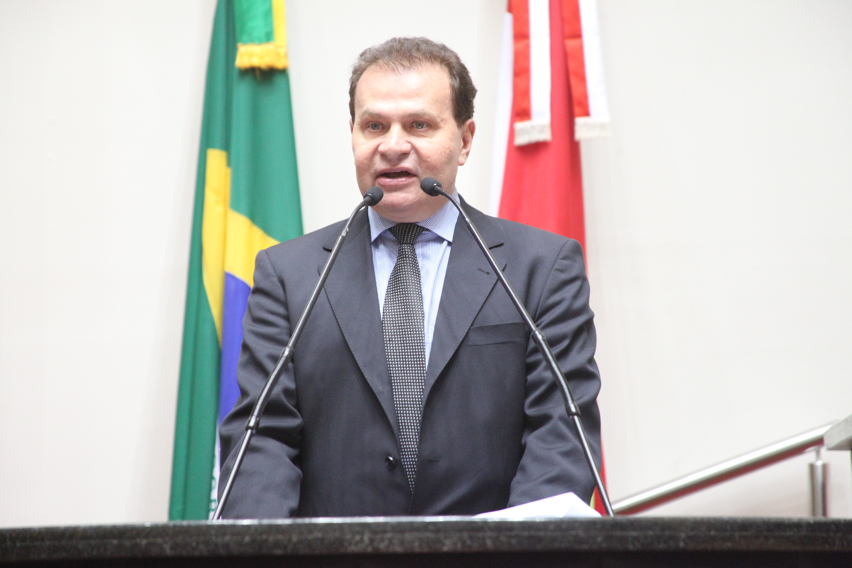 Deputado Gilmar Knaesel (PSDB). Sessão especial em homenagem à ADVB/SC. Foto: Fábio Queiroz / Agência AL