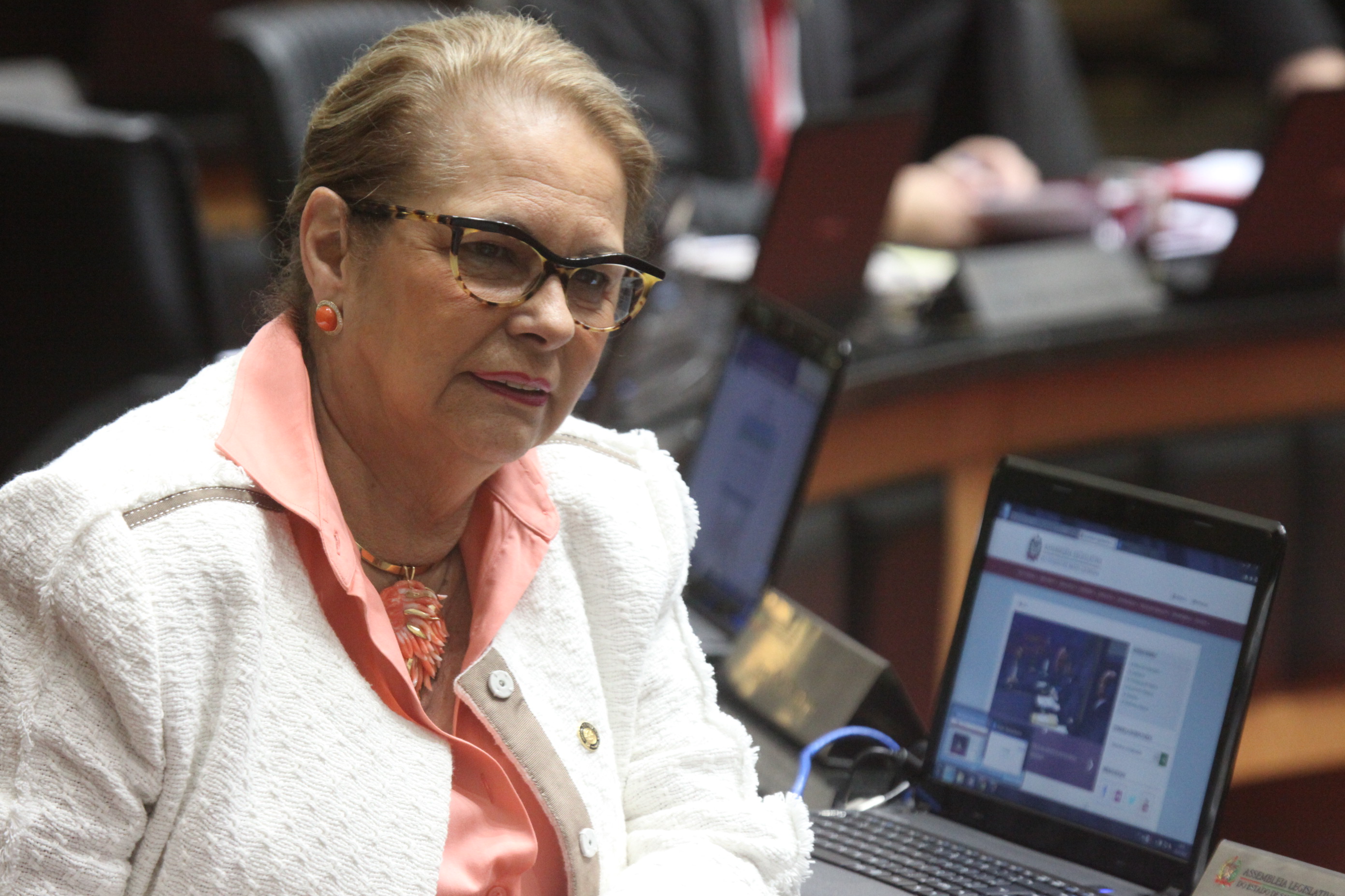 Deputada Ada de Luca (PMDB) - Sessão Ordinária. Foto: Fábio Queiroz / Agência AL