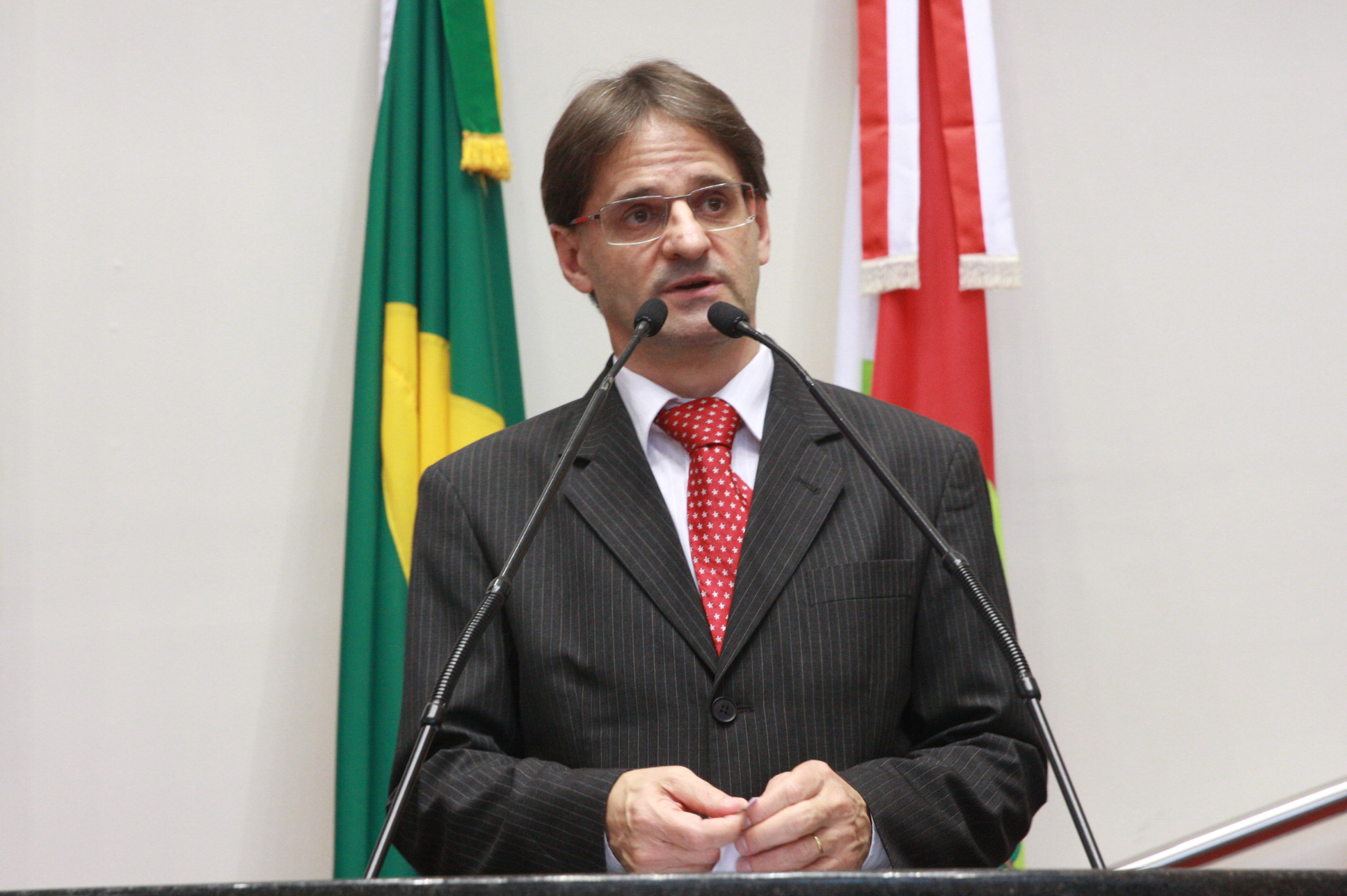 Deputado Neodi Saretta (PT) - Sessão Ordinária. Plenário Osni Regis. Foto:Eduardo Guedes de Oliveira/Agência AL