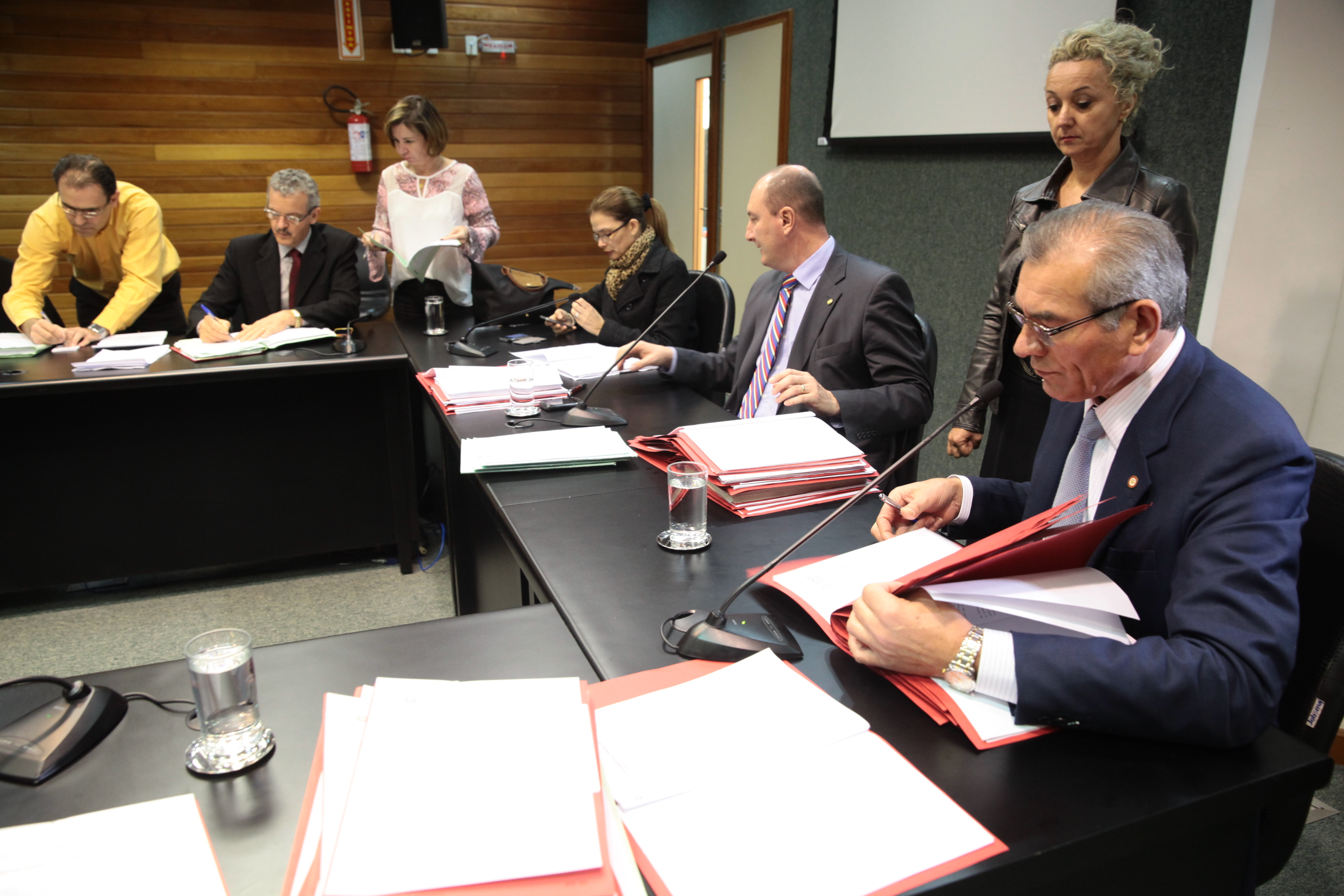 Reunião da Comissão de Trabalho, Administração e Serviço Público. Foto: Miriam Zomer/Agência AL