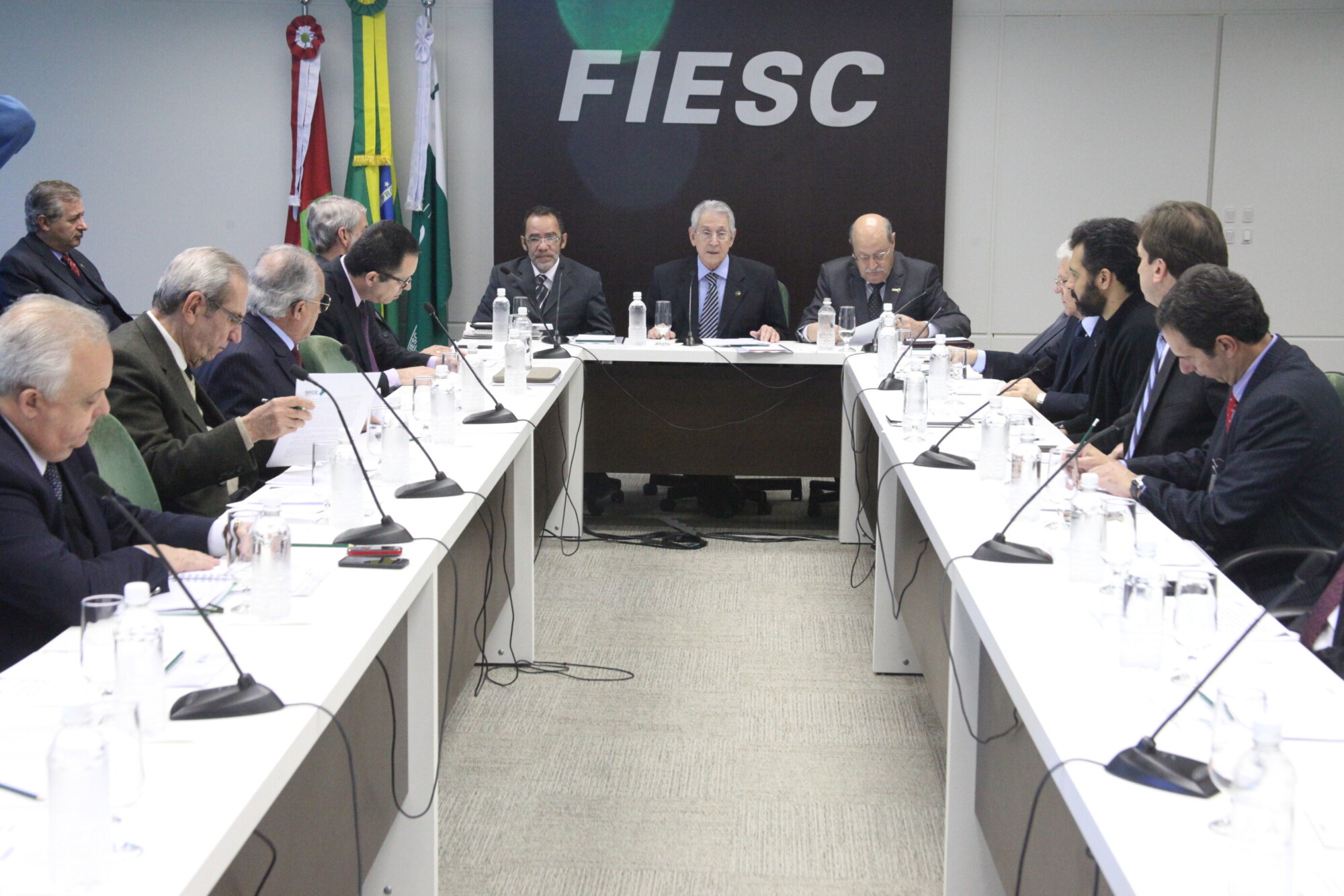 Assunto foi discutido em reunião na Fiesc, na manhã desta quarta-feira (6). FOTO: Fábio Queiroz/Agência AL