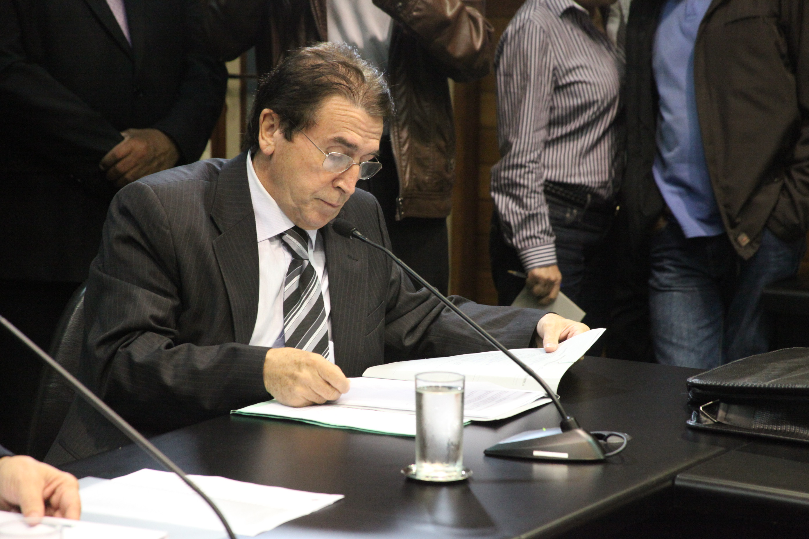 Deputado Antonio Aguiar (PMDB). Reunião da Comissão de Finanças e Tributação. Foto: Fábio Queiroz / Agência AL