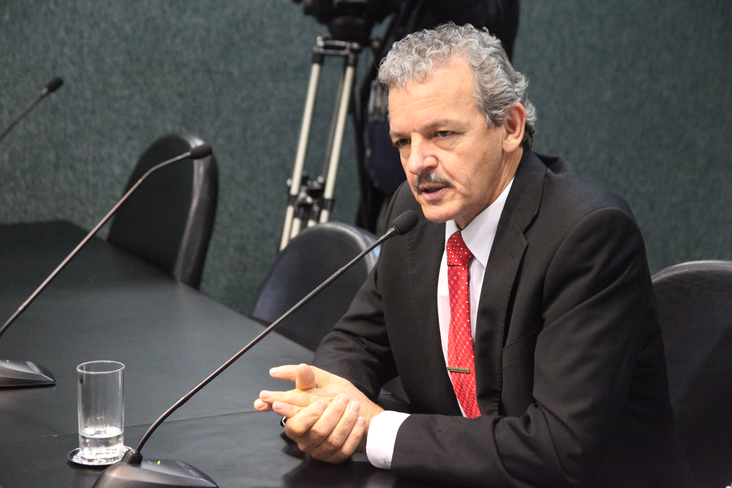 Deputado Dirceu Dresch (PT). Reunião da Comissão de Finanças e Tributação. Foto: Fábio Queiroz / Agência AL
