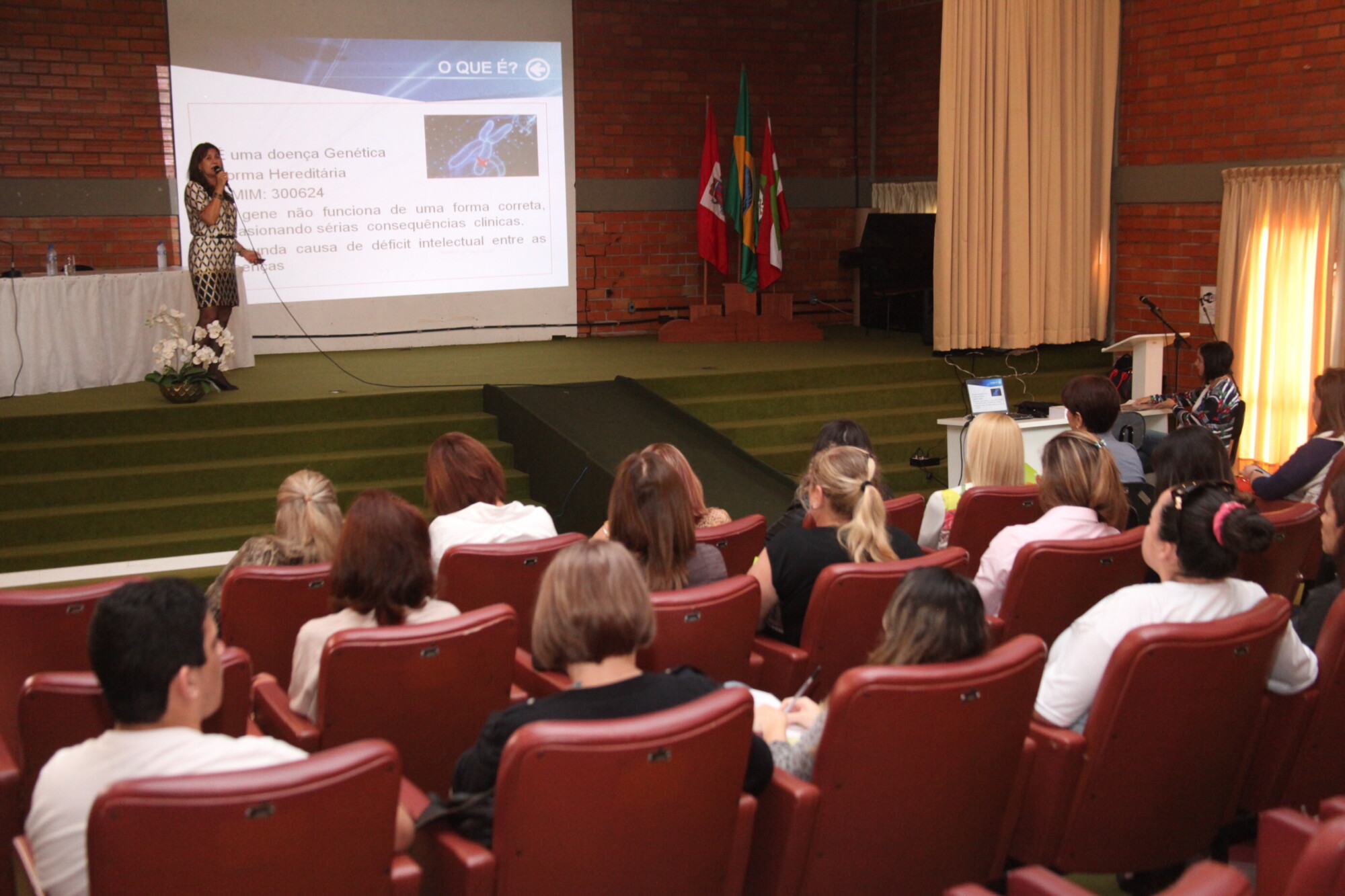 Encontro debate desafios do atendimento a portadores da Síndrome do X-Frágil