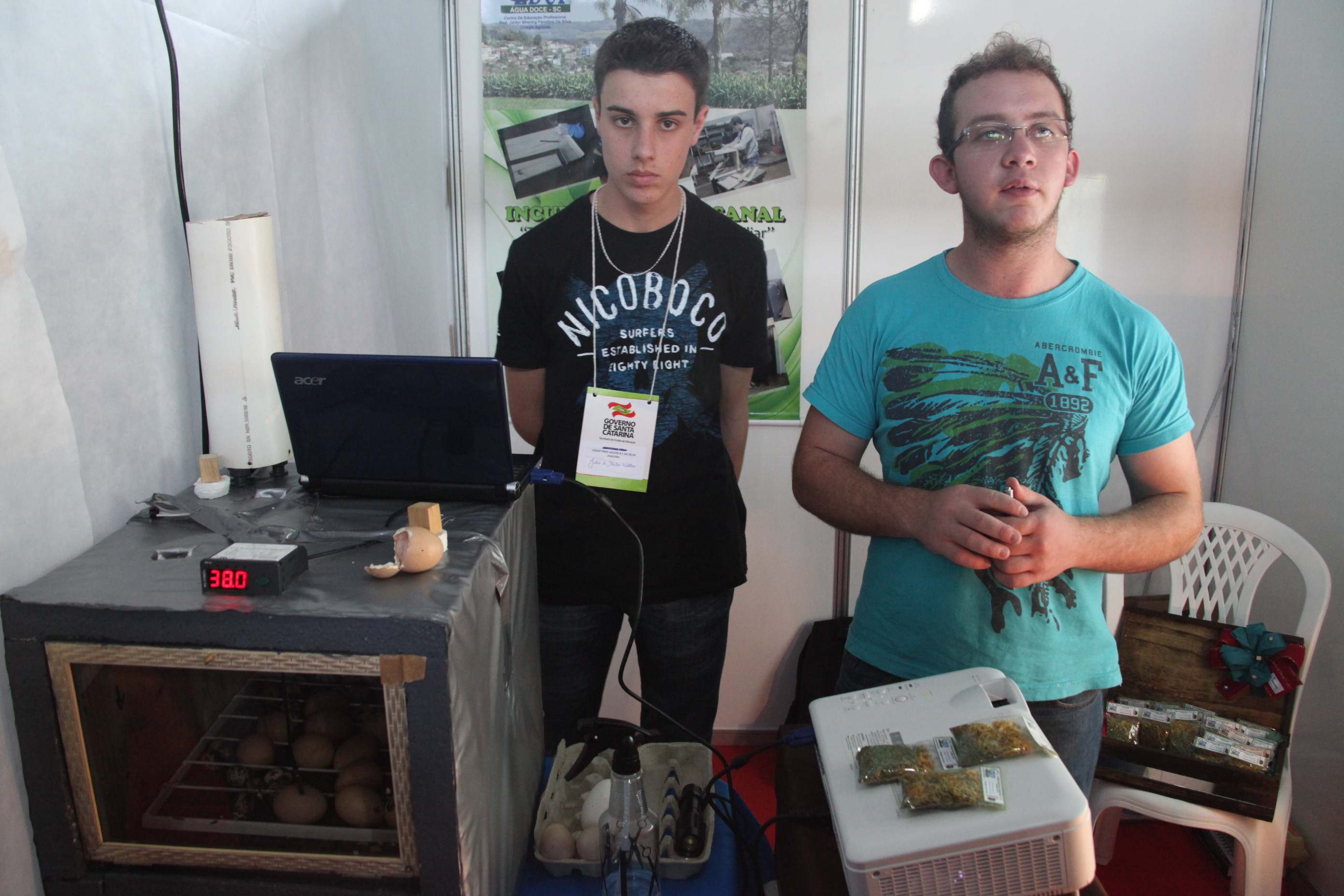 IX Feira Estadual de Ciência e Tecnologia da Educação Básica. Foto: Fábio Queiroz / Agência AL