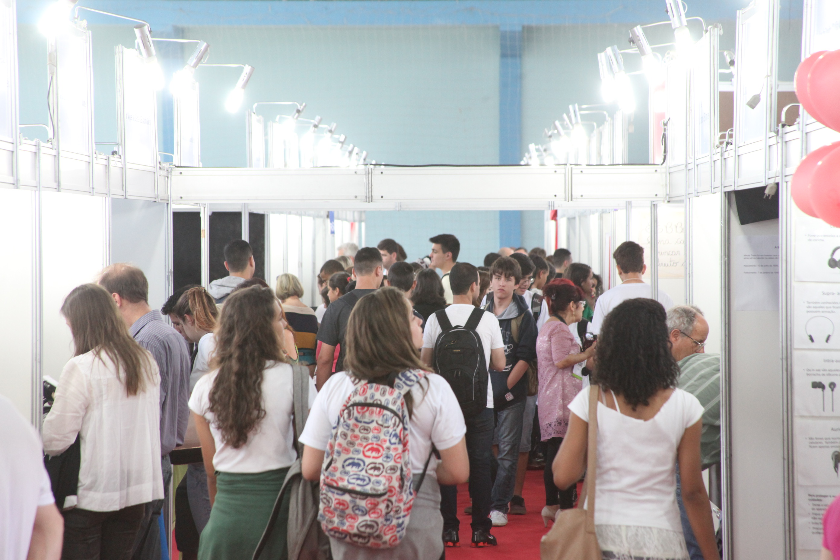 IX Feira Estadual de Ciência e Tecnologia da Educação Básica. Foto: Fábio Queiroz / Agência AL