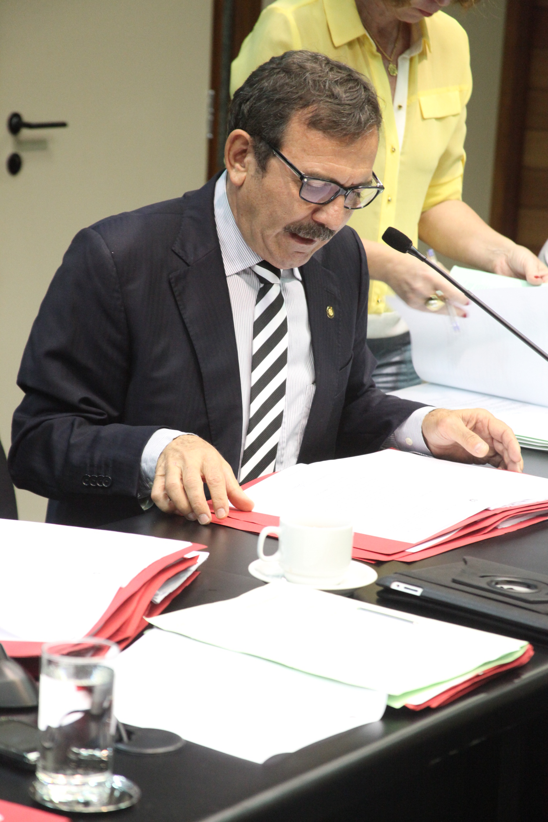 Reunião da Comissão de Trabalho Administração e Serviços Públicos. Foto: Fábio Queiroz / Agência AL