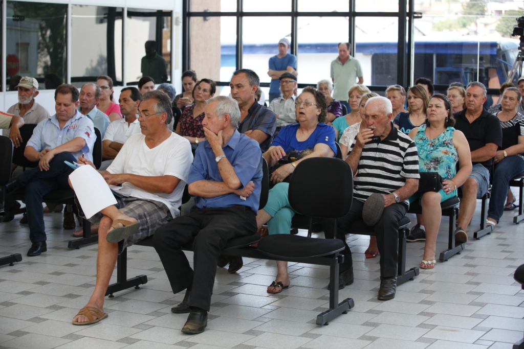 Publico presente na Audiência Pública da Comissão da Verdade em  Papanduva SC   Foto Carlos Kilian/Agência AL