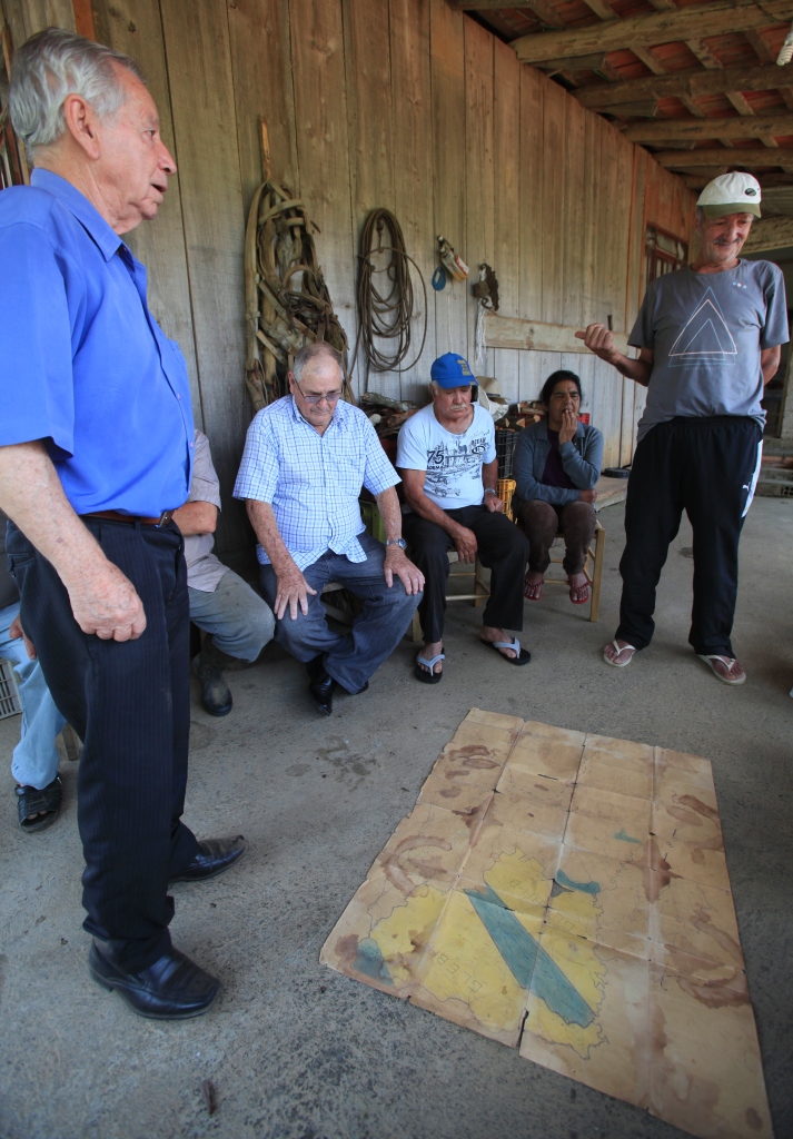 Produtores Rurais e ex proprietários de terras no Campo de Instrução Marechal Hermes em Papanduva SC   Foto Carlos Kilian/Agência AL