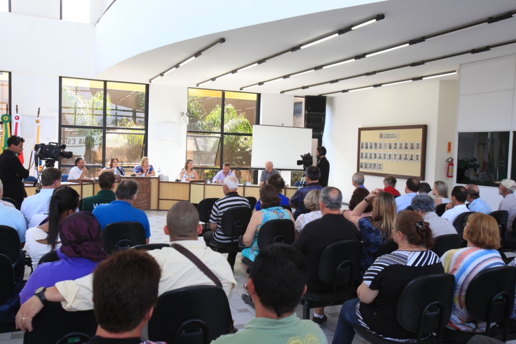 Publico presente na Audiência Pública da Comissão da Verdade em  Papanduva SC   Foto Carlos Kilian/Agência AL