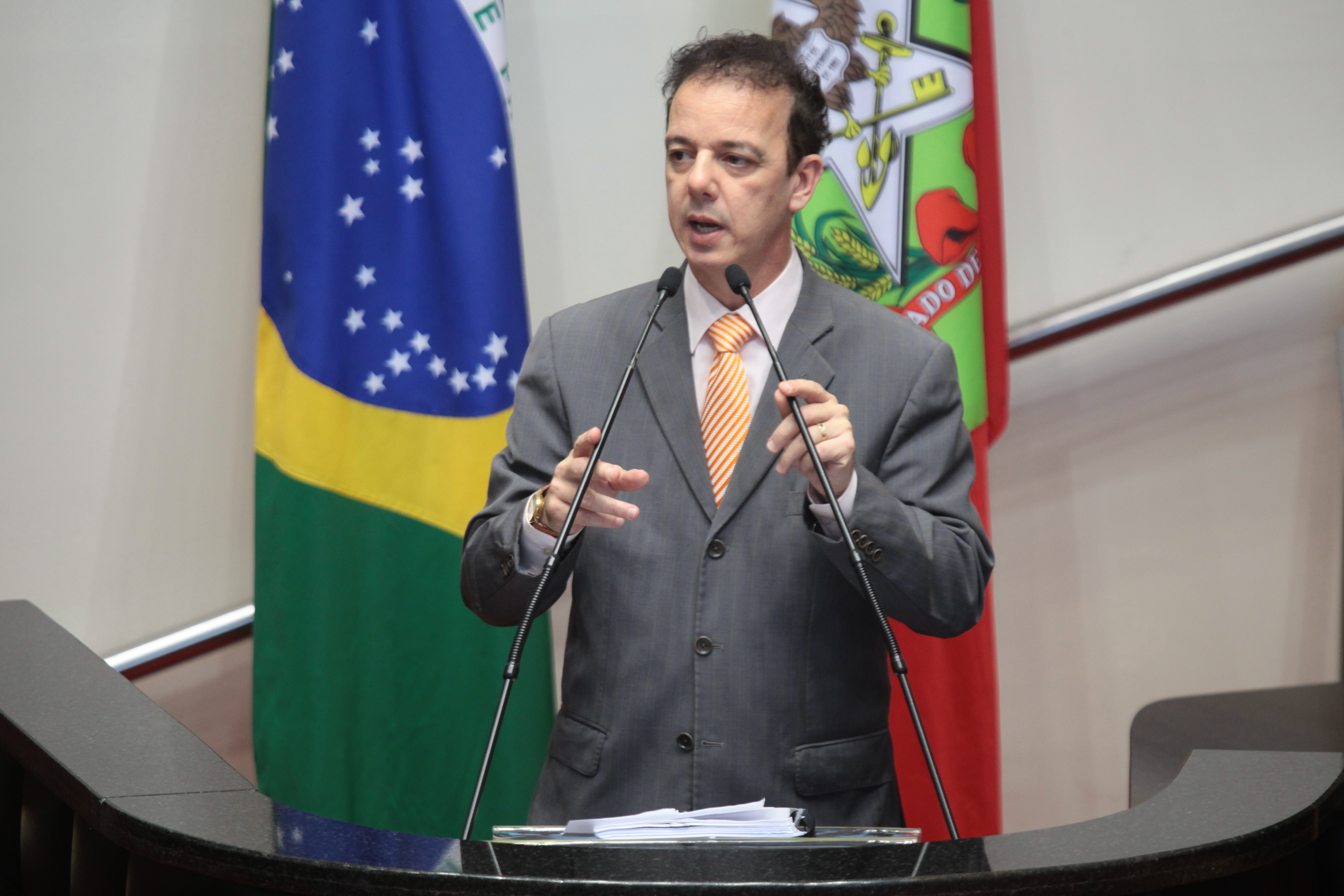 Deputado Ismael dos Santos (PSD) - Sessão Ordinária - Plenário Osni Regis. Foto: Carlos Kilian/Agência AL