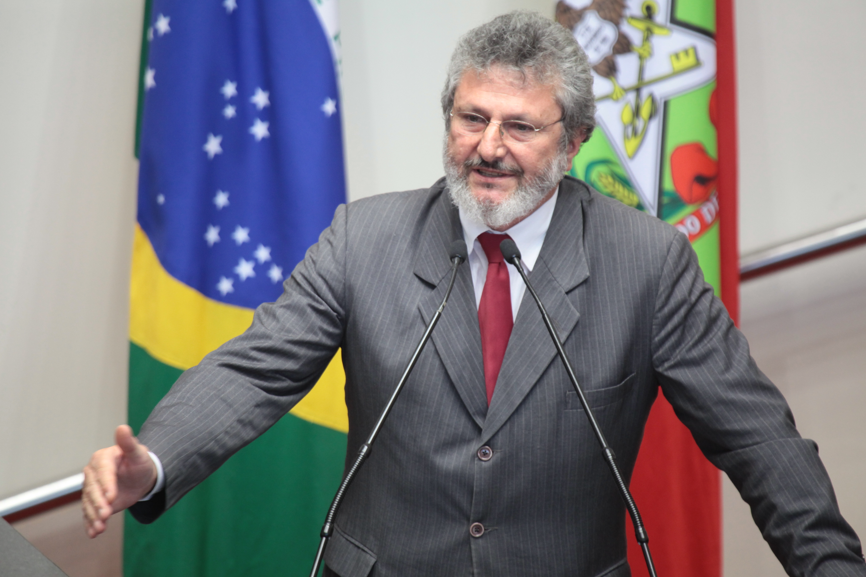 Deputado Padre Pedro Baldissera (PT) - Sessão Ordinária - Plenário Osni Regis. Foto: Miriam Zomer/Agência AL