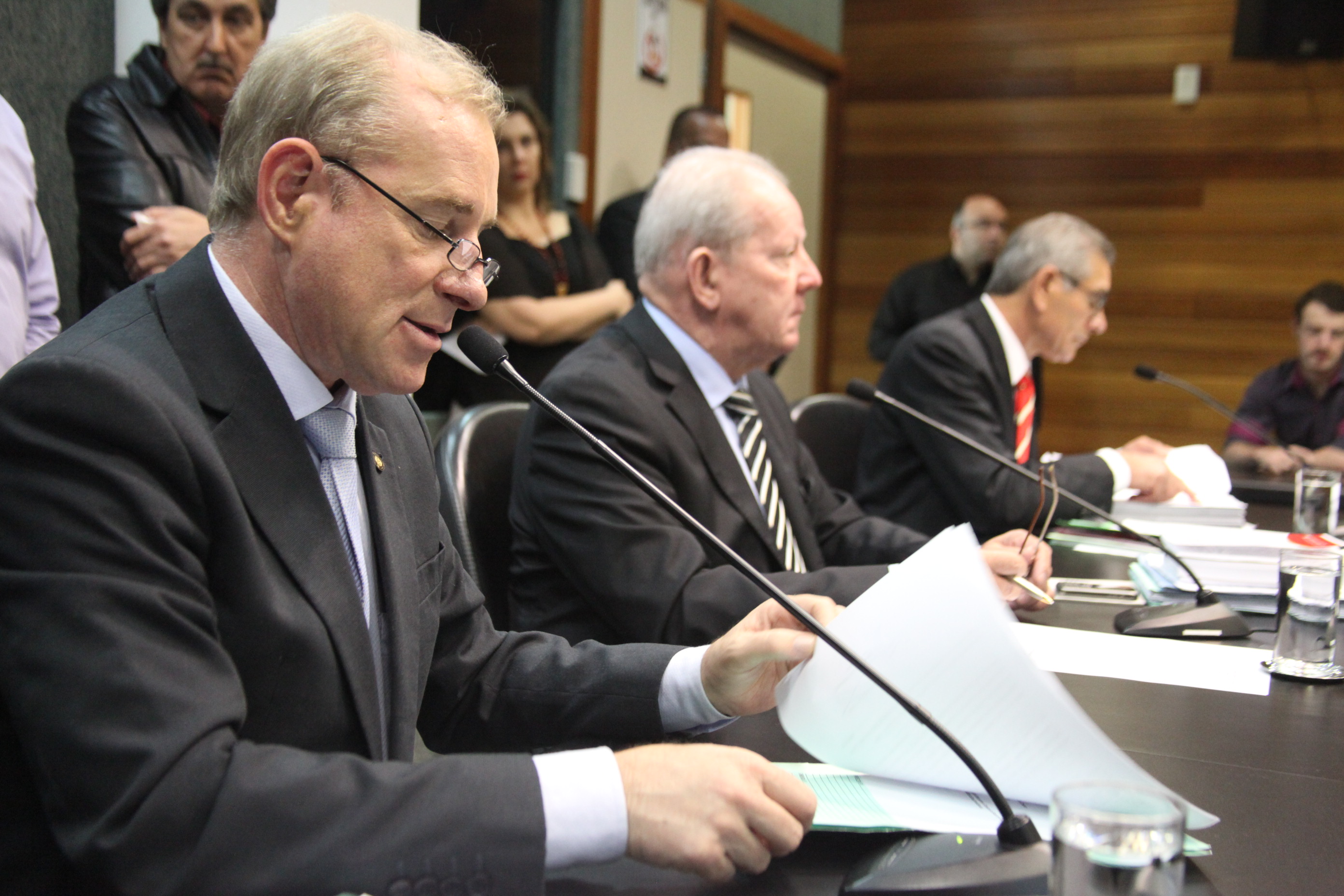 Reunião da Comissão de Constituição e Justiça. Foto: Fábio Queiroz / Agência AL