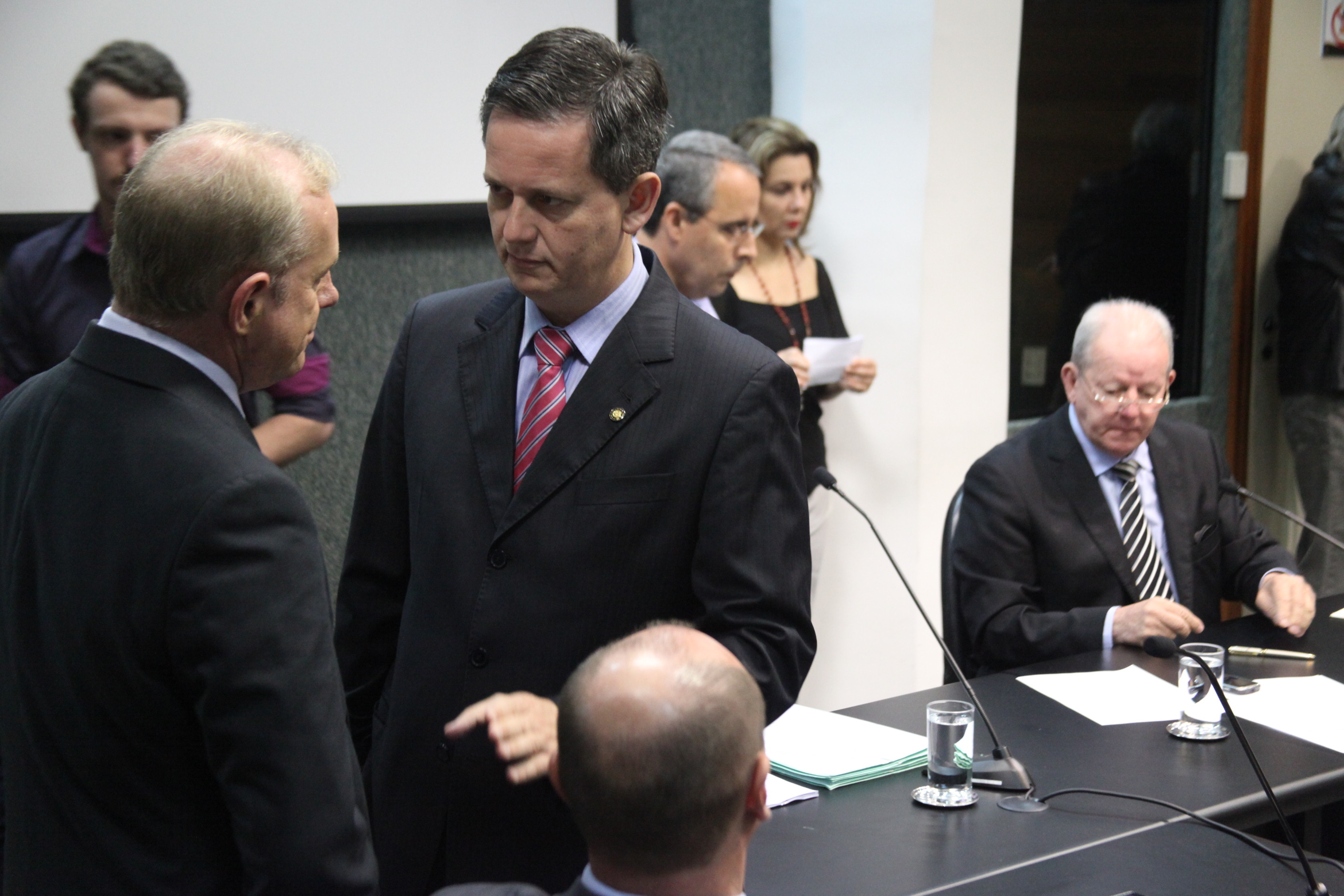 Reunião da Comissão de Constituição e Justiça. Foto: Fábio Queiroz / Agência AL