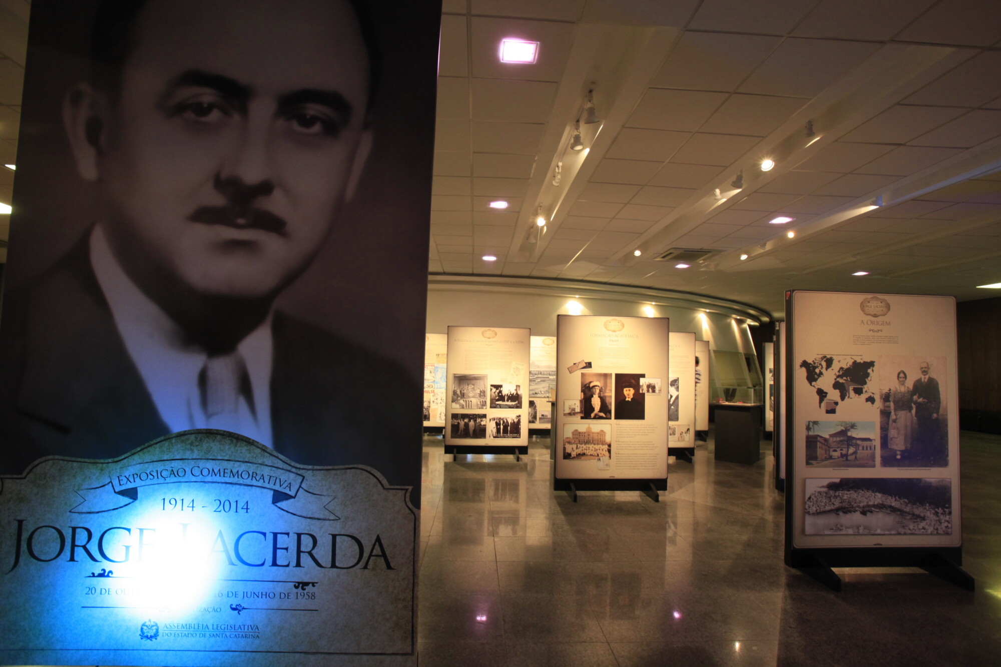 Sessão Especial celebra o centenário de nascimento de Jorge Lacerda