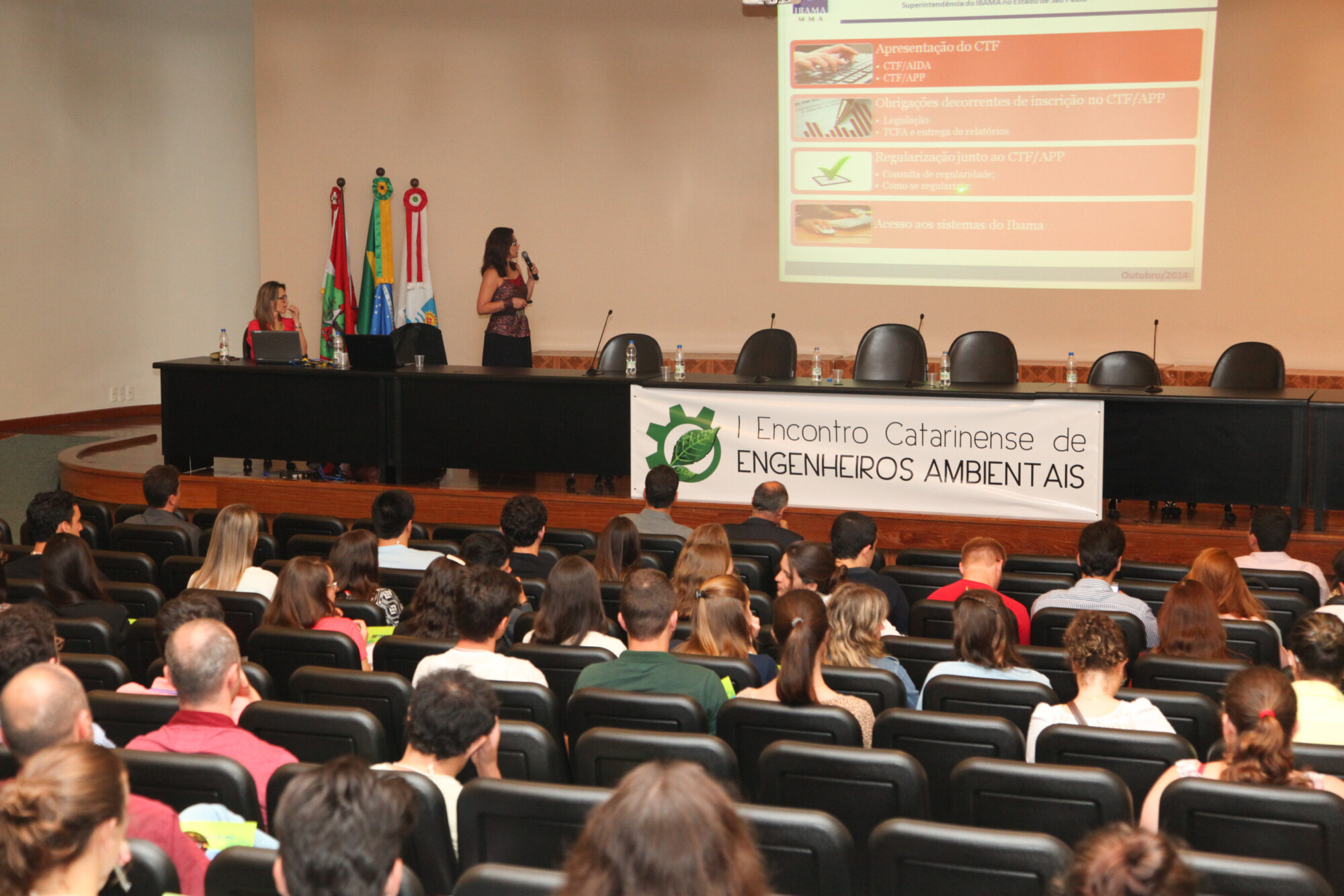 Encontro debate atribuições profissionais e atuação no mercado de trabalho dos engenheiros ambientais. FOTOS: Juliana Stadnik/Agência AL