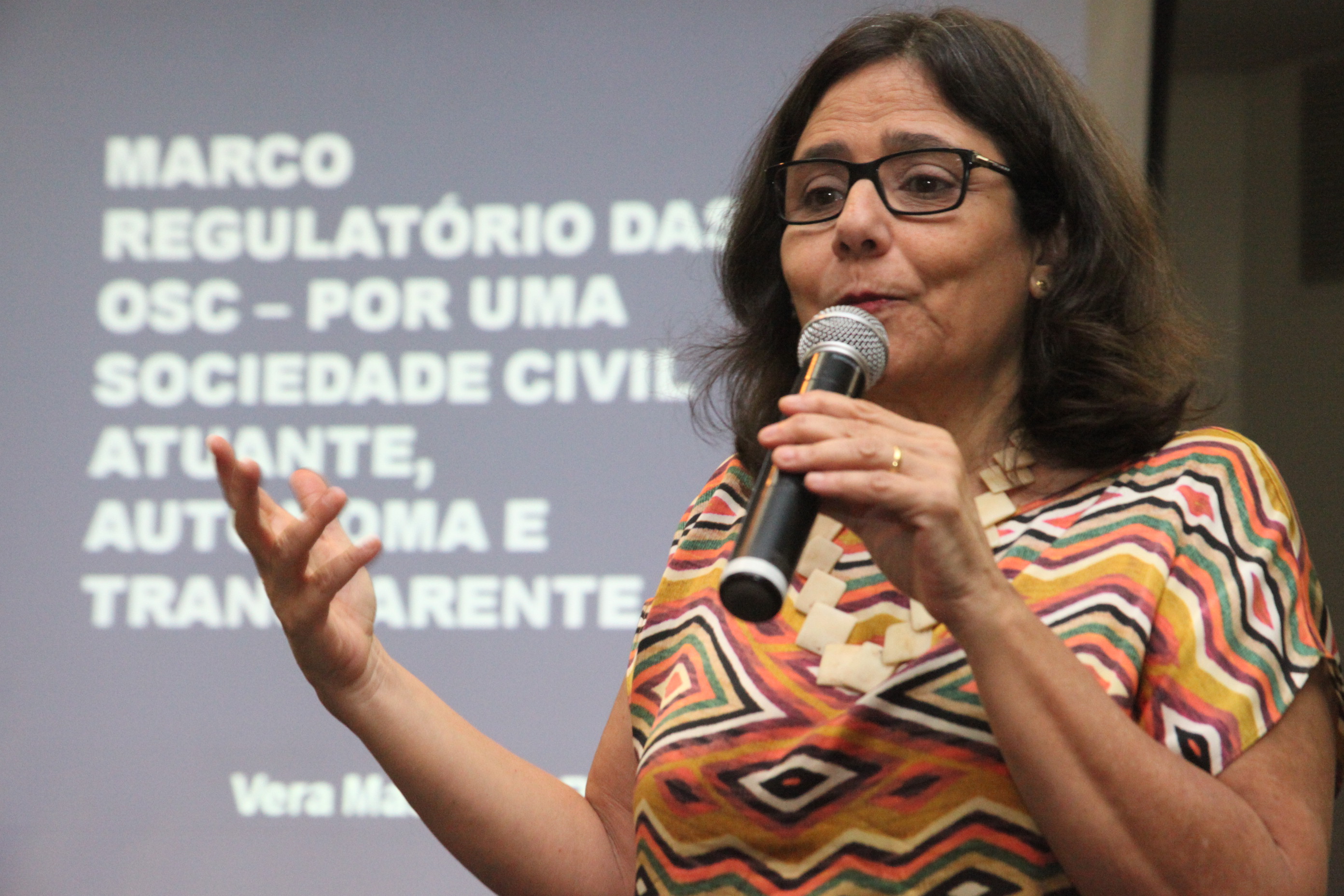 Vera Masagão. Seminário debate implicações do novo marco regulatório das organizações da sociedade civil. Foto: Fábio Queiroz / Agência AL