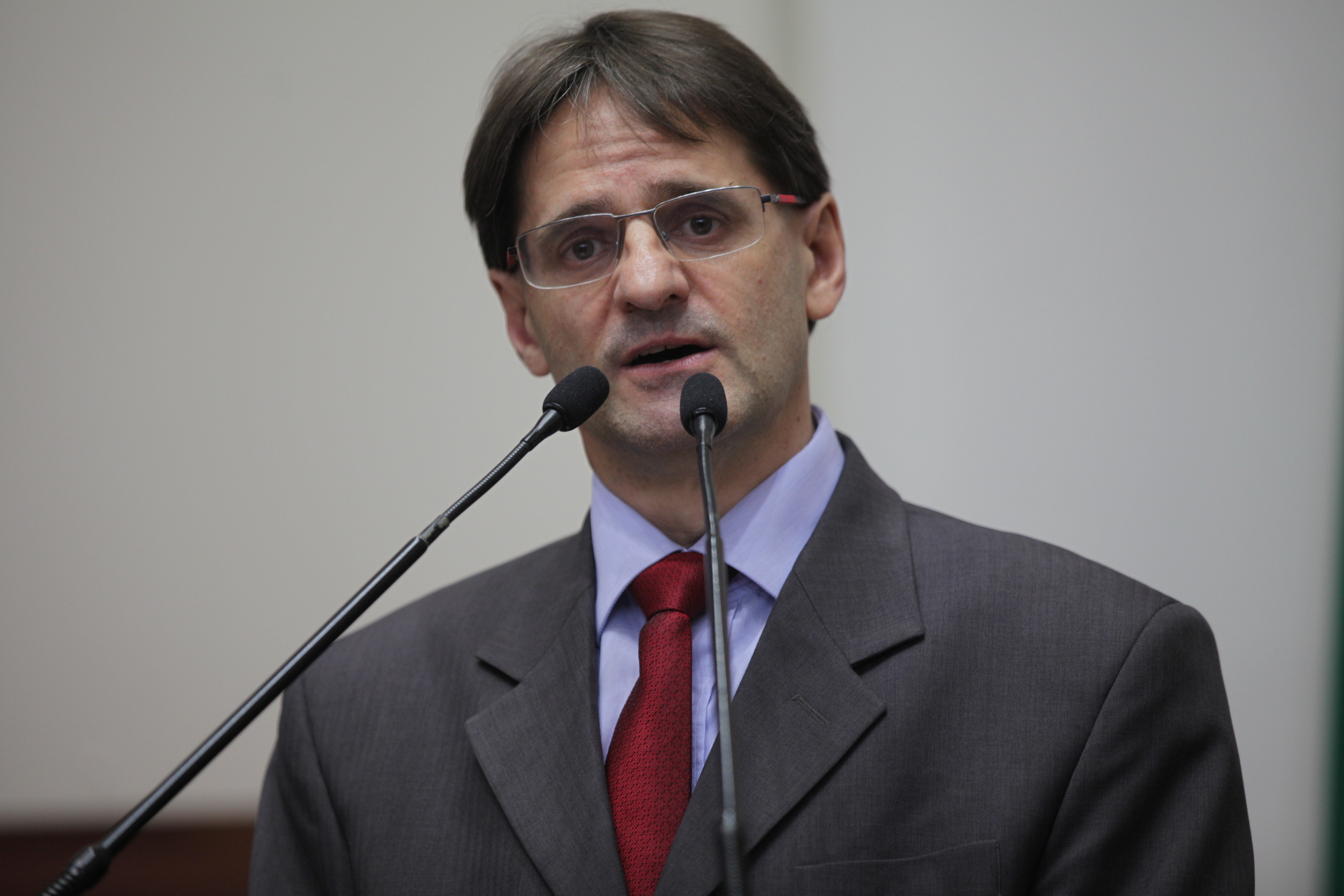 Sessão Plenária - Deputado Neodi Saretta (PT)