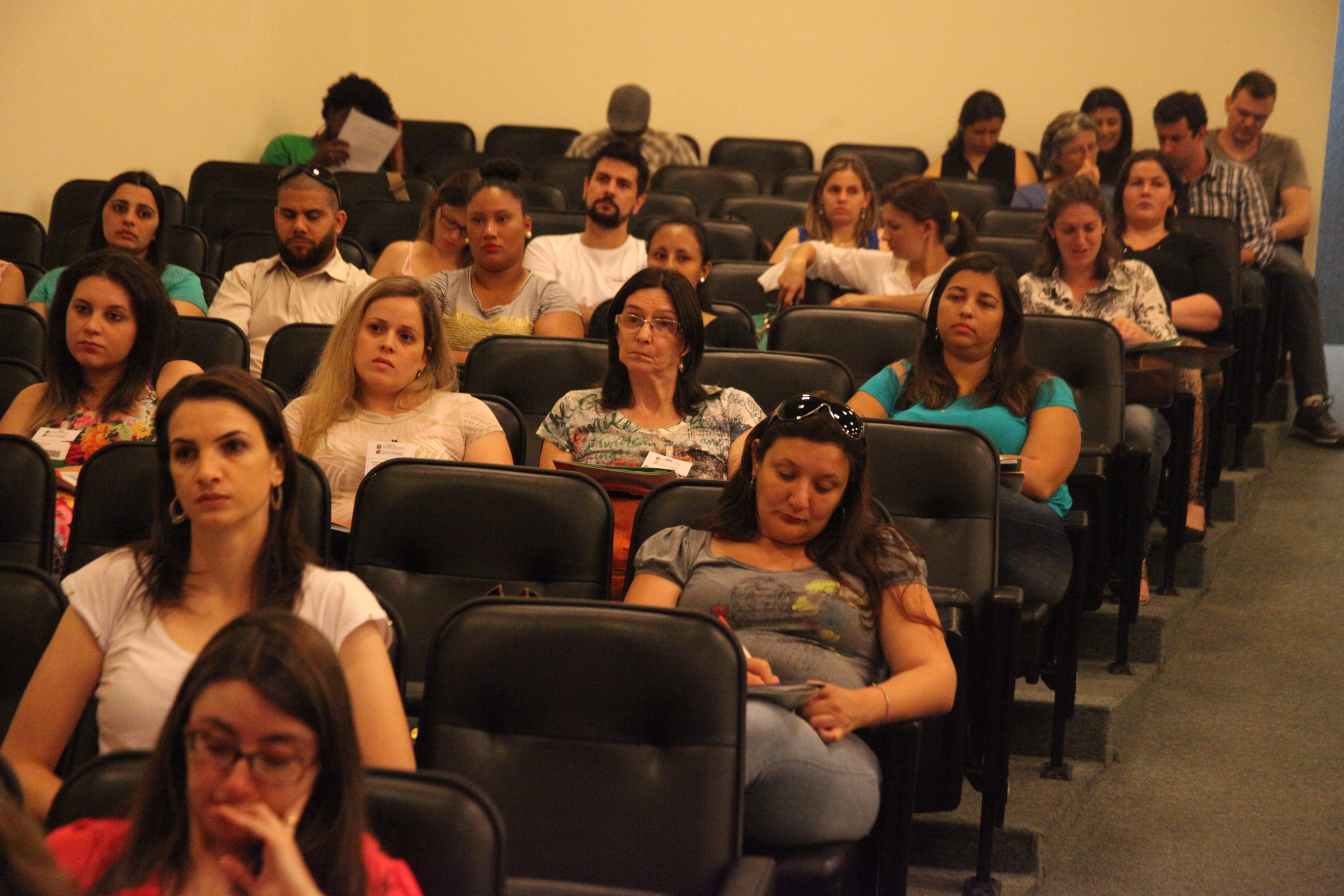 Seminário discute garantia de direitos de crianças e adolescentes. Foto: Fábio Queiroz / Agência AL