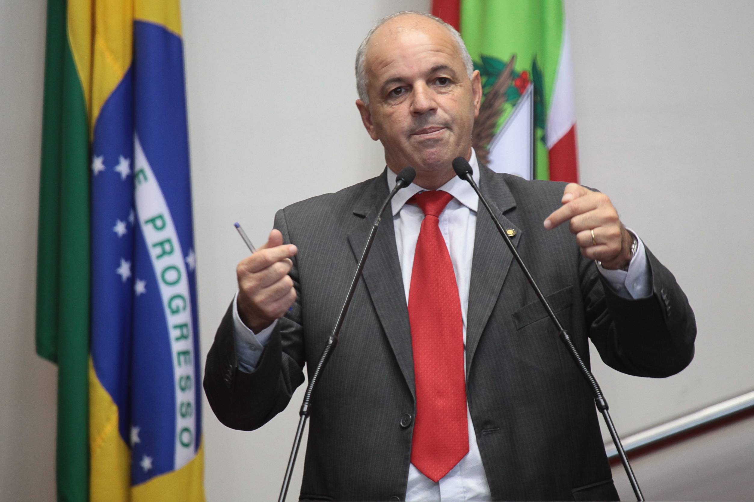 Deputado Sargento Amauri Soares (PSOL)  - Sessão Ordinária - Plenário Osni Regis. Foto: Miriam Zomer/Agência AL