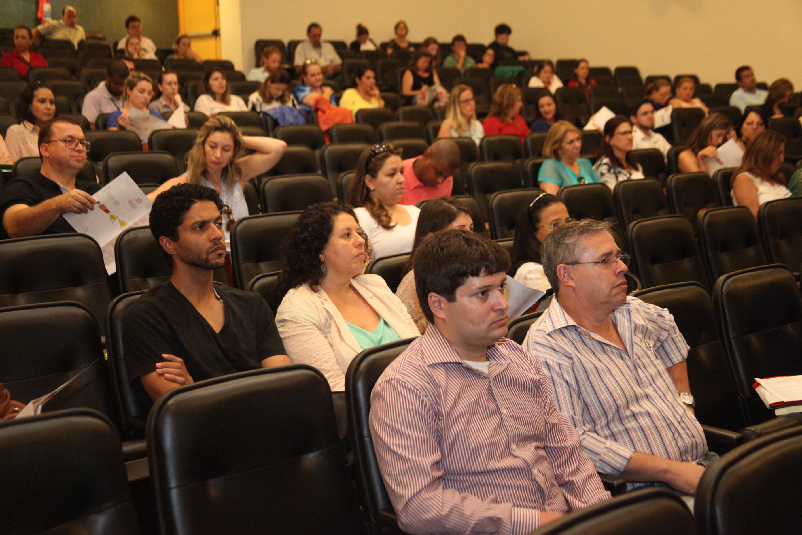 Seminário Fissuras e Interfaces da Sociedade Civil no Sistema de Garantia de Direitos. Foto: Fábio Queiroz/Agência AL