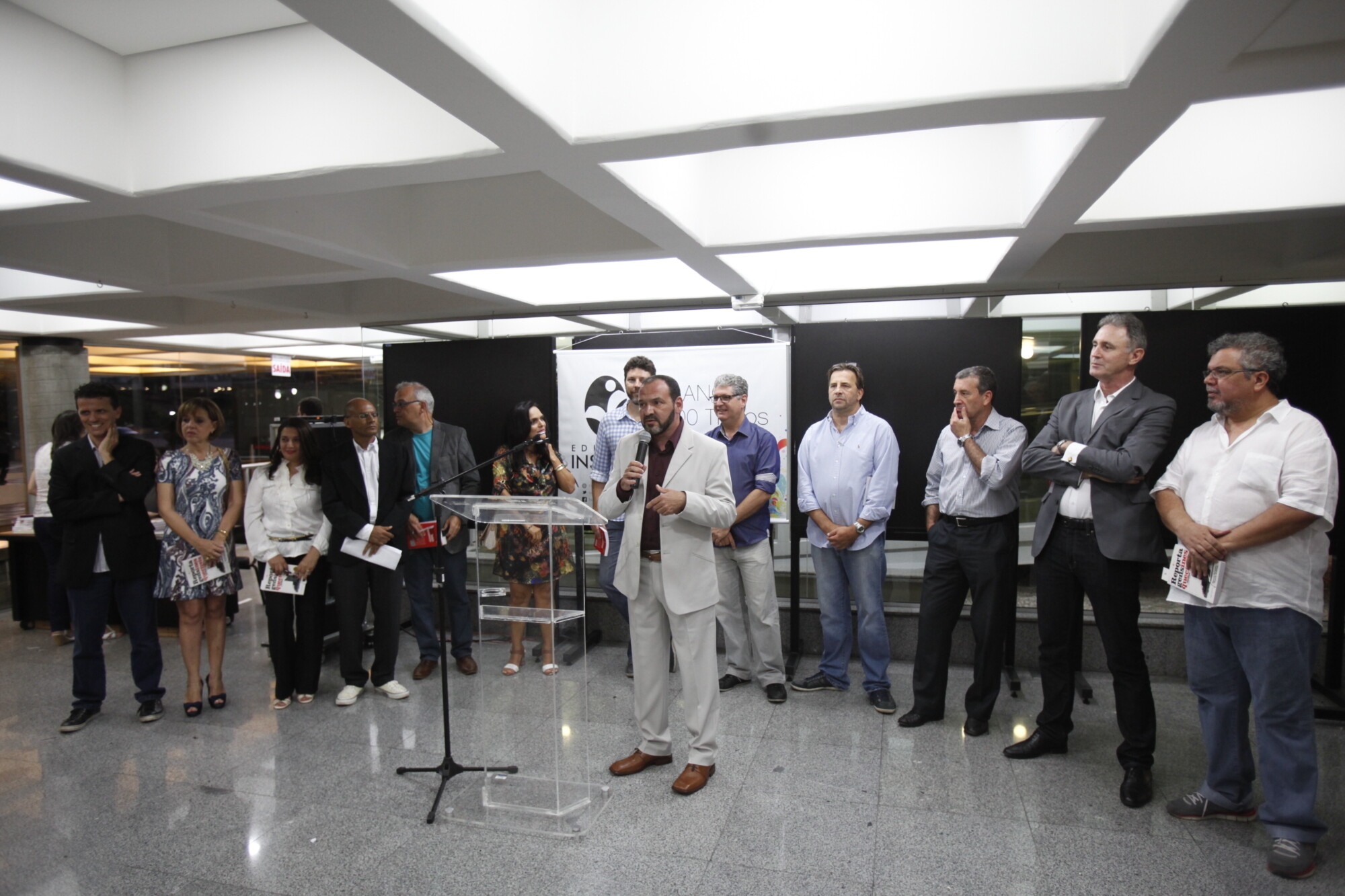 A coletânea reúne depoimentos de 25 profissionais FOTOS: Carlos Kilian/Agência AL
