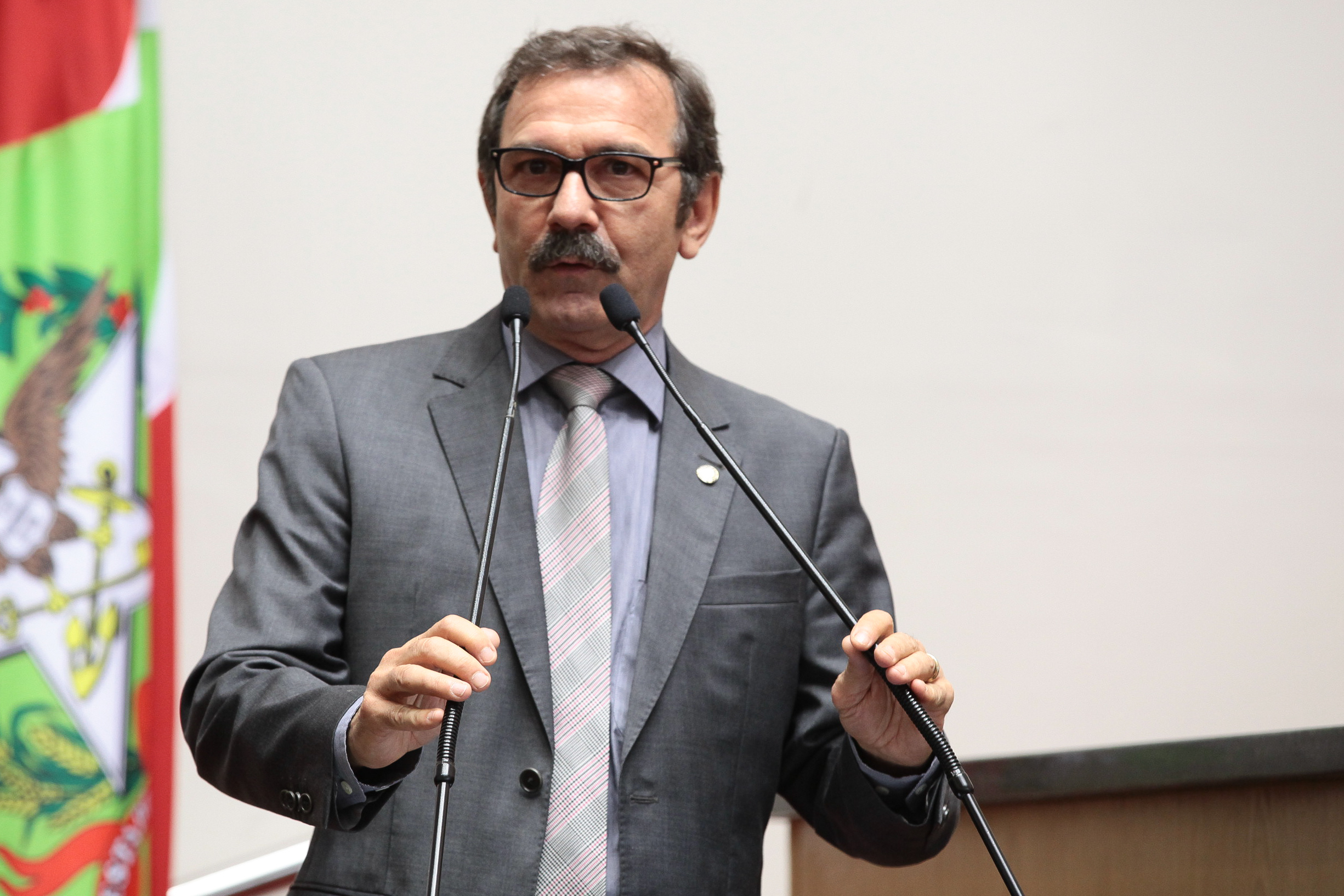 Deputado Serafim Venzon (PSDB)  - Sessão Ordinária - Plenário Osni Régis. Foto: Miriam Zomer/Agência AL