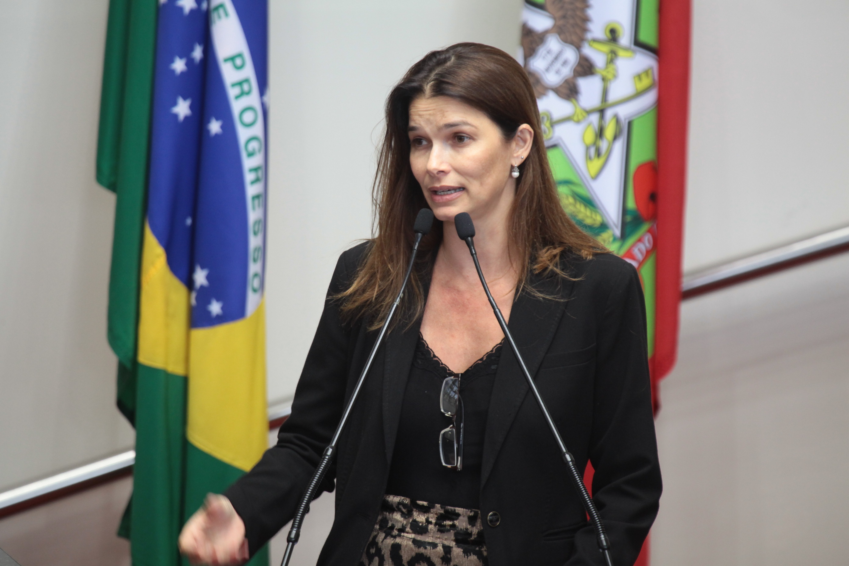 Deputada Angela Albino (PCdoB) - Sessão Ordinária - Plenário Osni Régis. Foto: Miriam Zomer/Agência AL