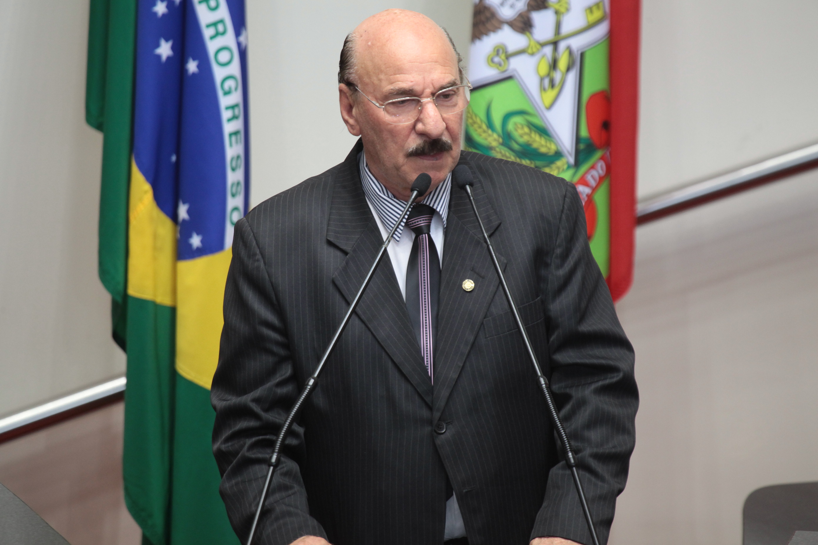 Deputado Manoel Mota (PMDB)  - Sessão Ordinária - Plenário Osni Régis. Foto: Miriam Zomer/Agência AL