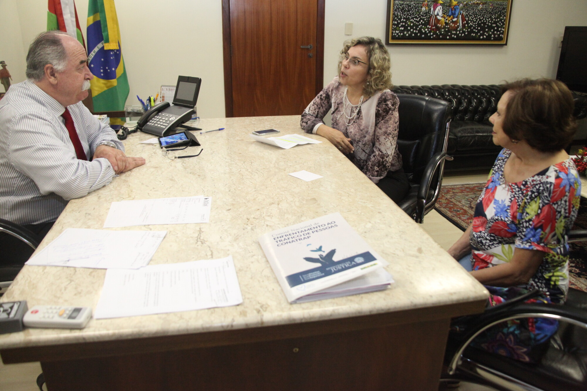 Romildo Titon, Ana Paula Lima e Neuza Dias. FOTO: Fábio Queiroz/Agência AL