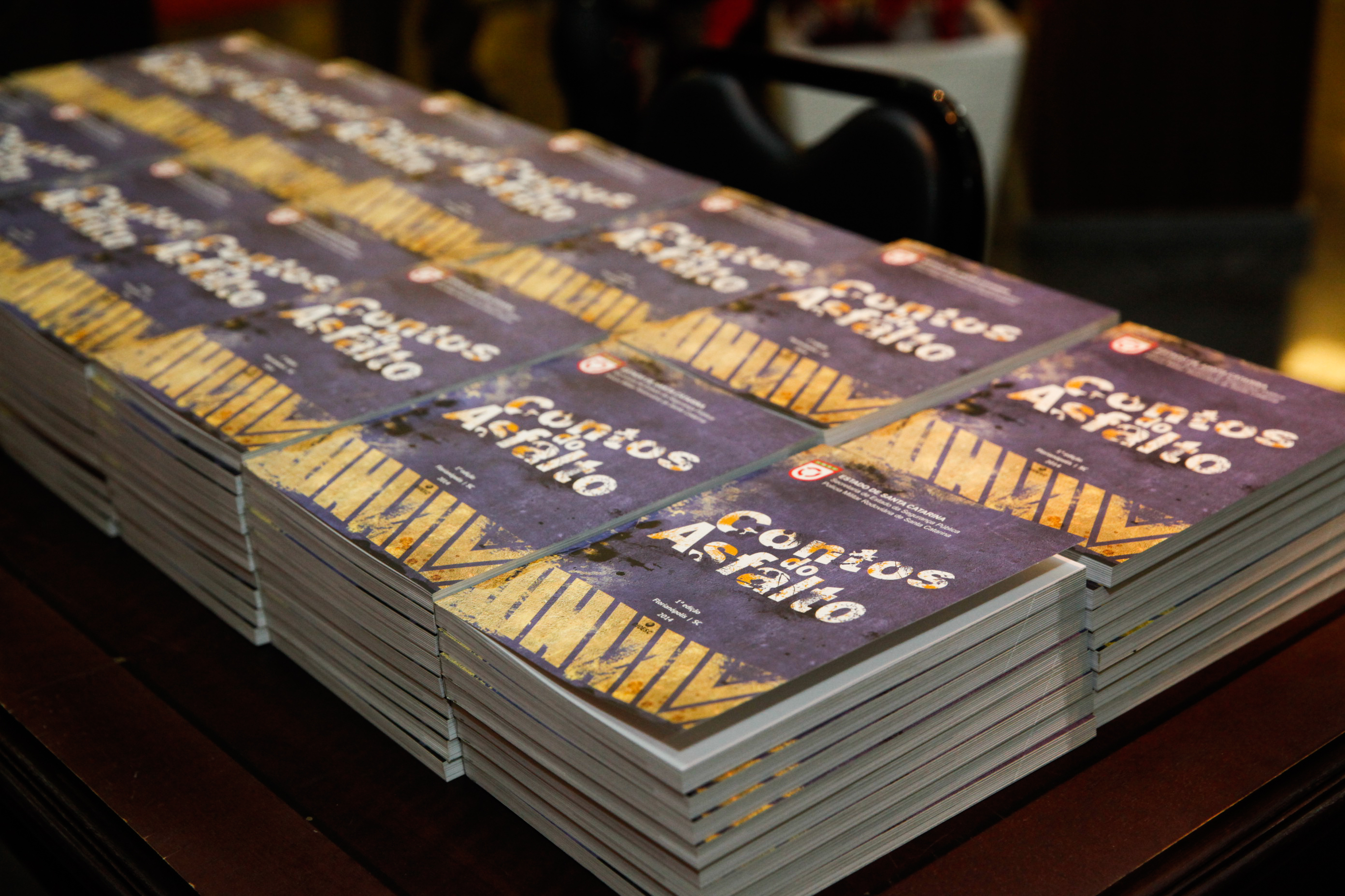 Lançamento do Livro Contos do Asfalto