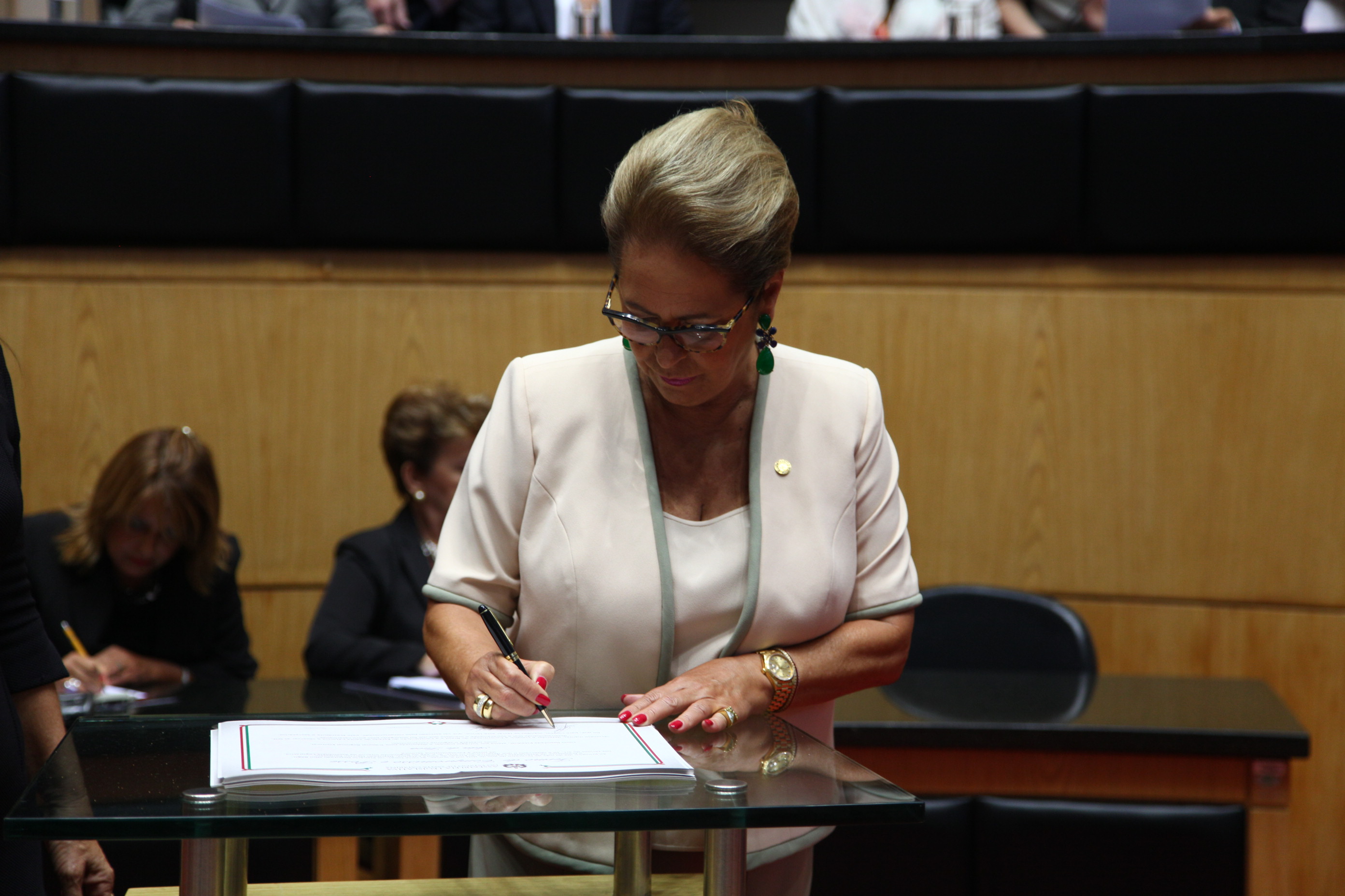 Juramento, Assinatura e Posse