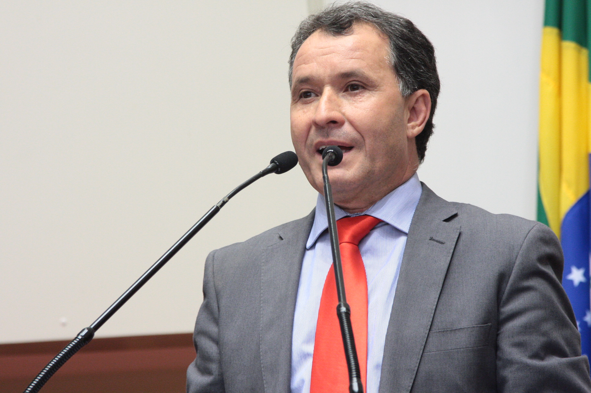 Sessão Ordinária - Plenário Osni Régis. Deputado Darci de Matos (PSD).  Foto: Eduardo Guedes de Oliveira / Agência AL