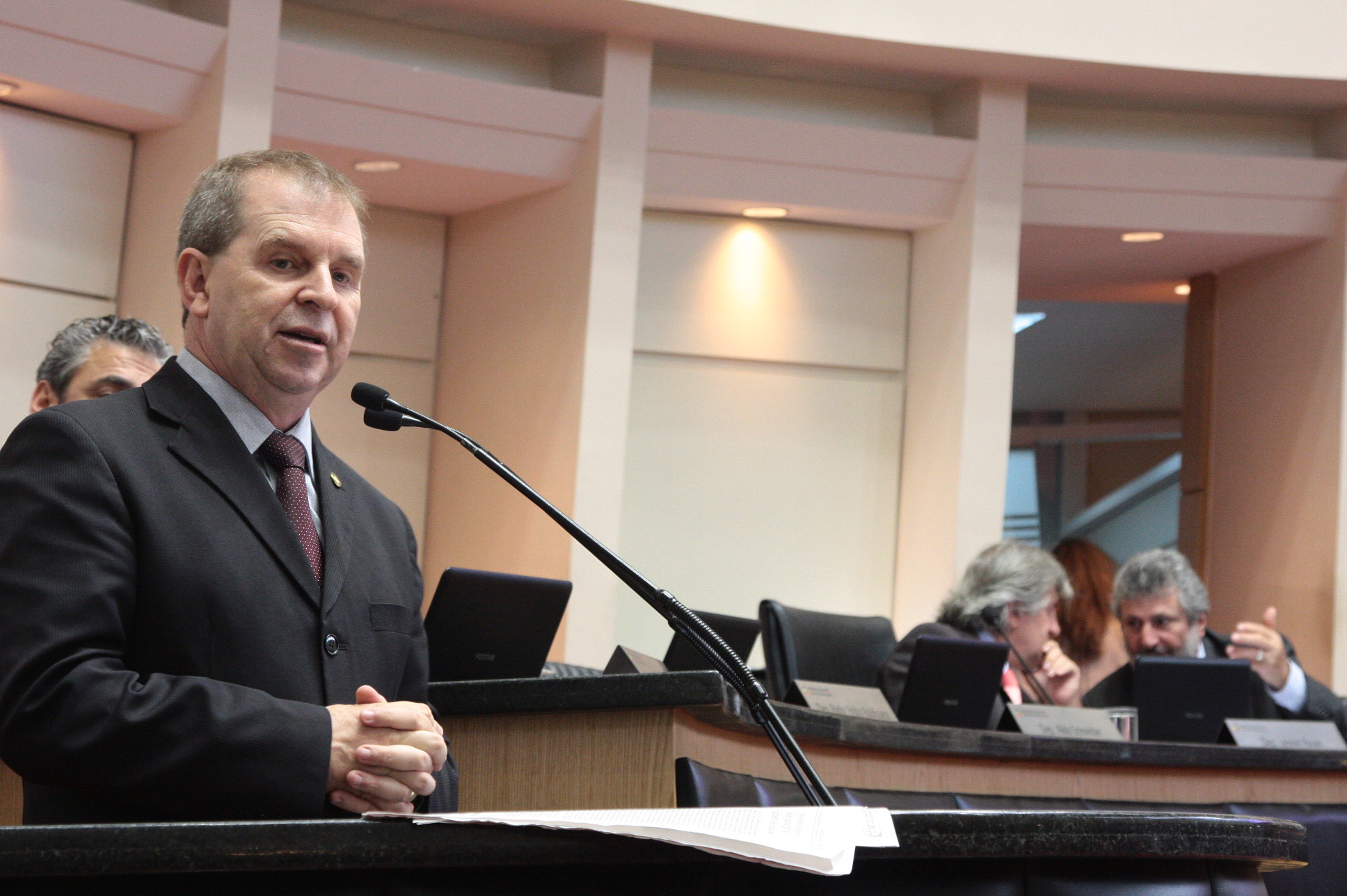 Sessão Ordinária - Plenário Osni Régis. Deputado Maurício Eskudlark (PSD). Foto: Eduardo Guedes de Oliveira / Agência AL