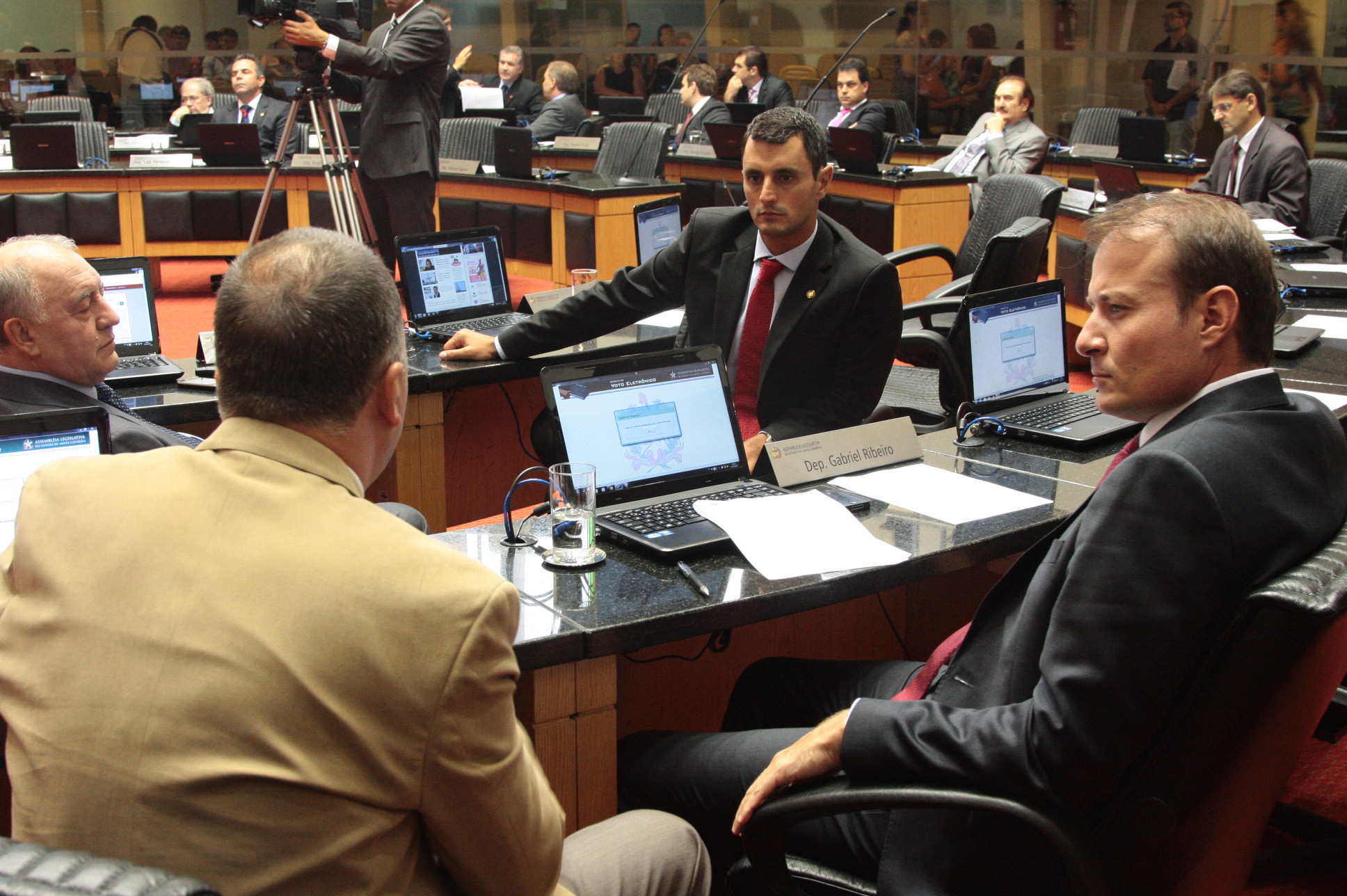 Sessão Ordinária - Plenário Osni Régis. Foto: Eduardo Guedes de Oliveira / Agência AL