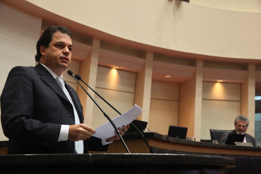 Deputado Rodrigo Minotto propõe nova contratualização entre Estado e Hospital São José