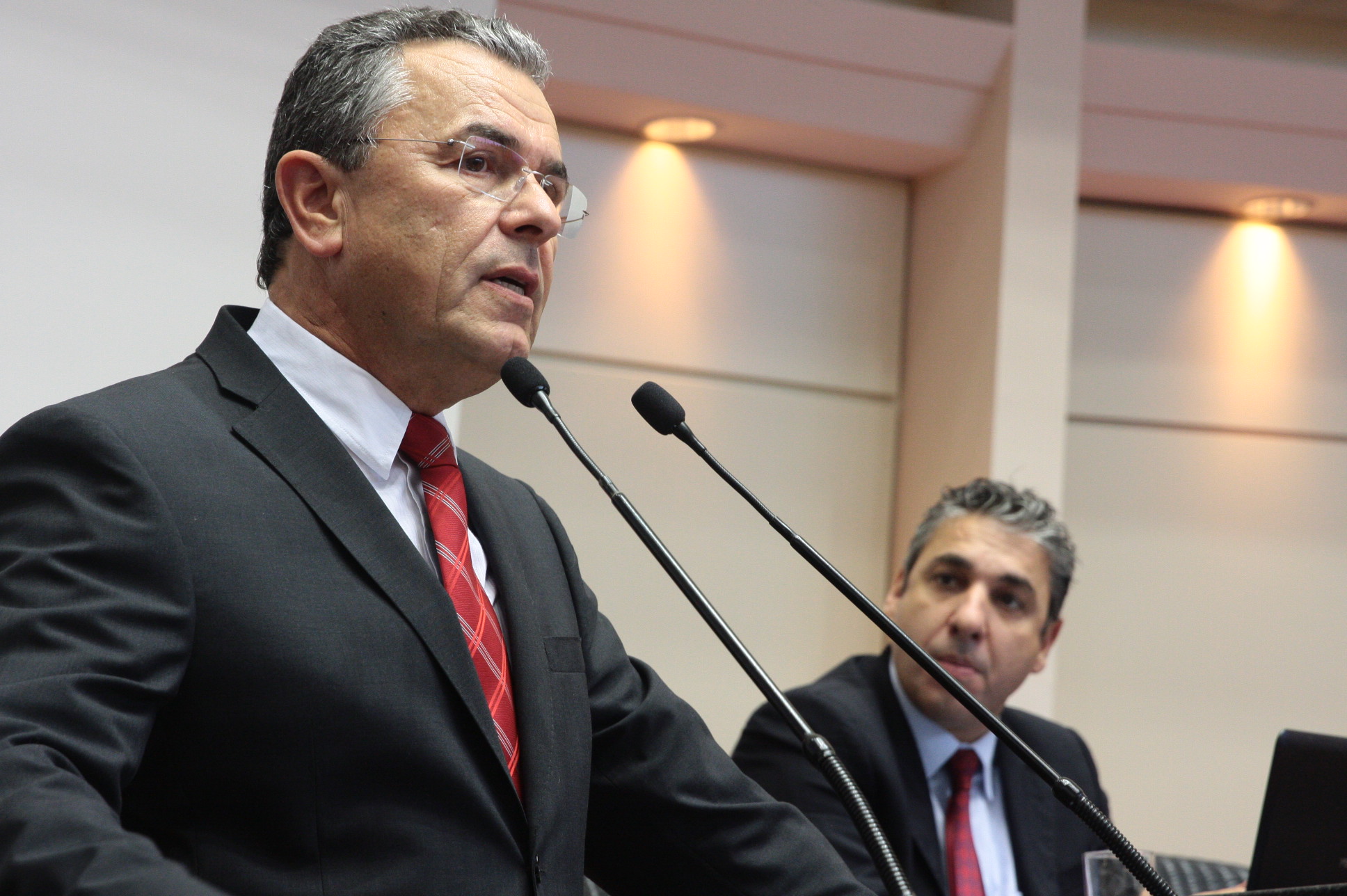 Sessão Ordinária - Plenário Osni Régis. Deputado Dalmo Claro (PMDB).Foto: Eduardo Guedes de Oliveira / Agência AL