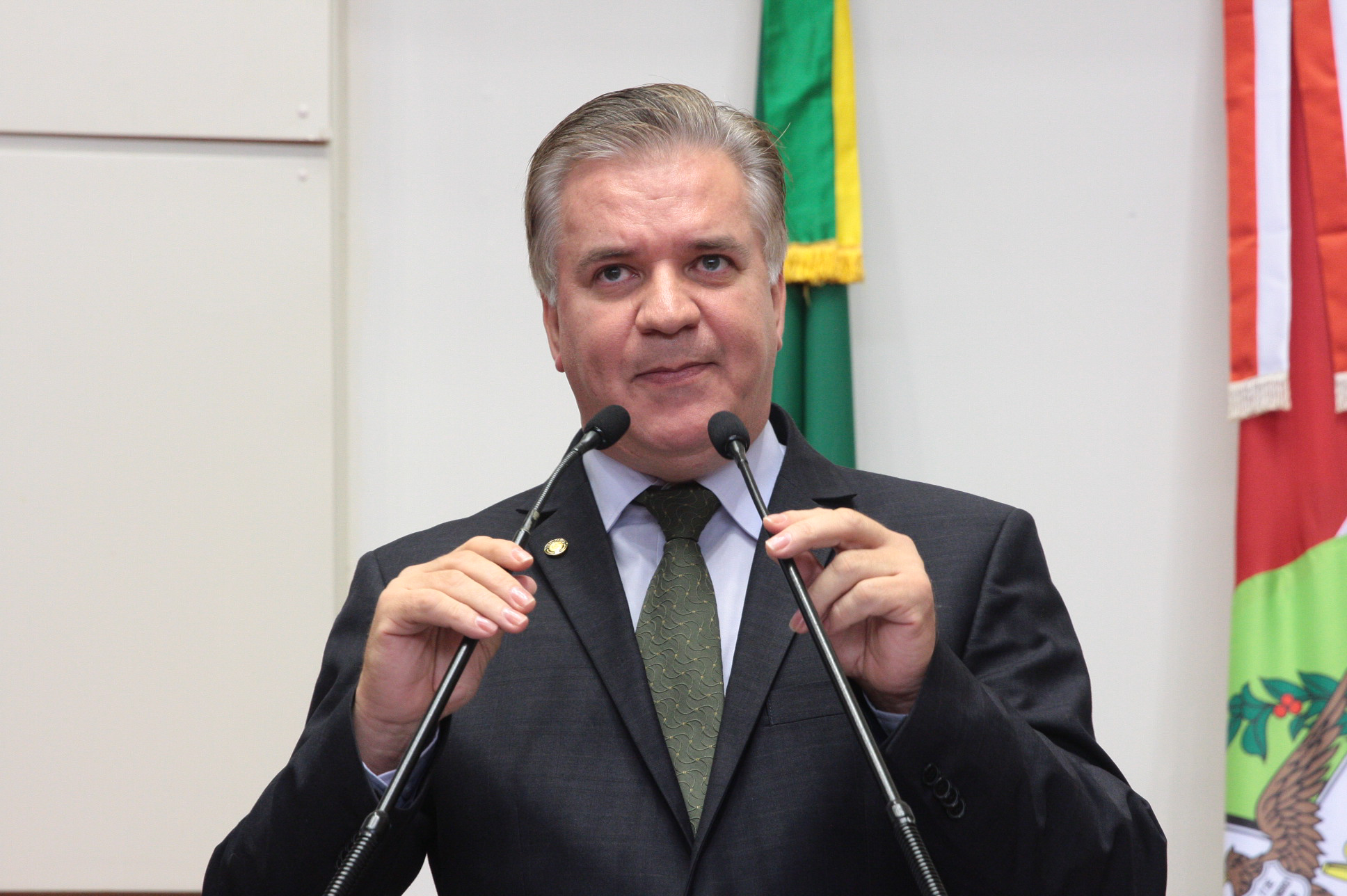 Sessão Ordinária - Plenário Osni Régis. Deputado César Valduga (PC do B) - Foto: Eduardo Guedes de Oliveira / Agência AL