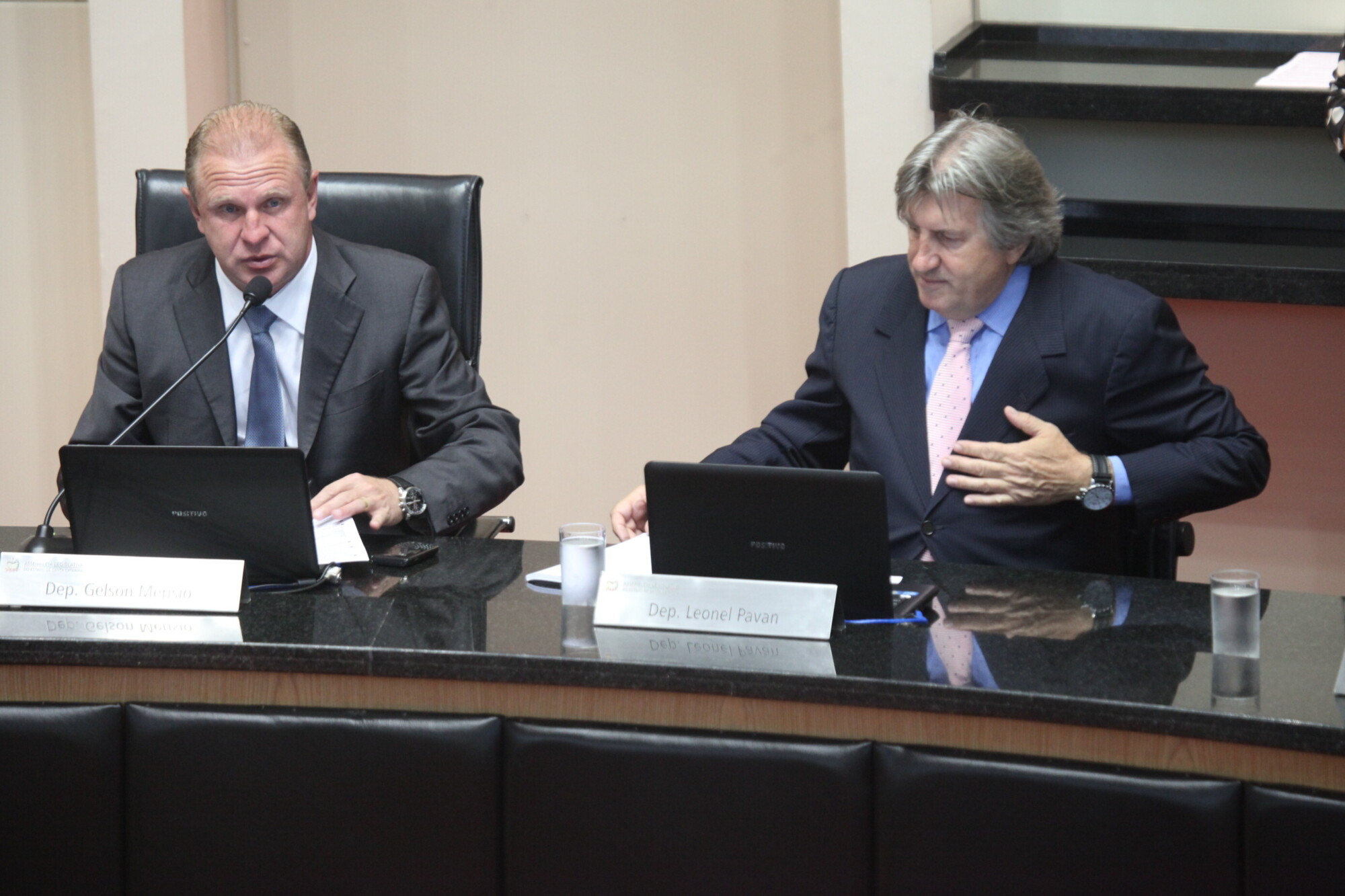 Deputados cobram retomada de obras em rodovias estaduais