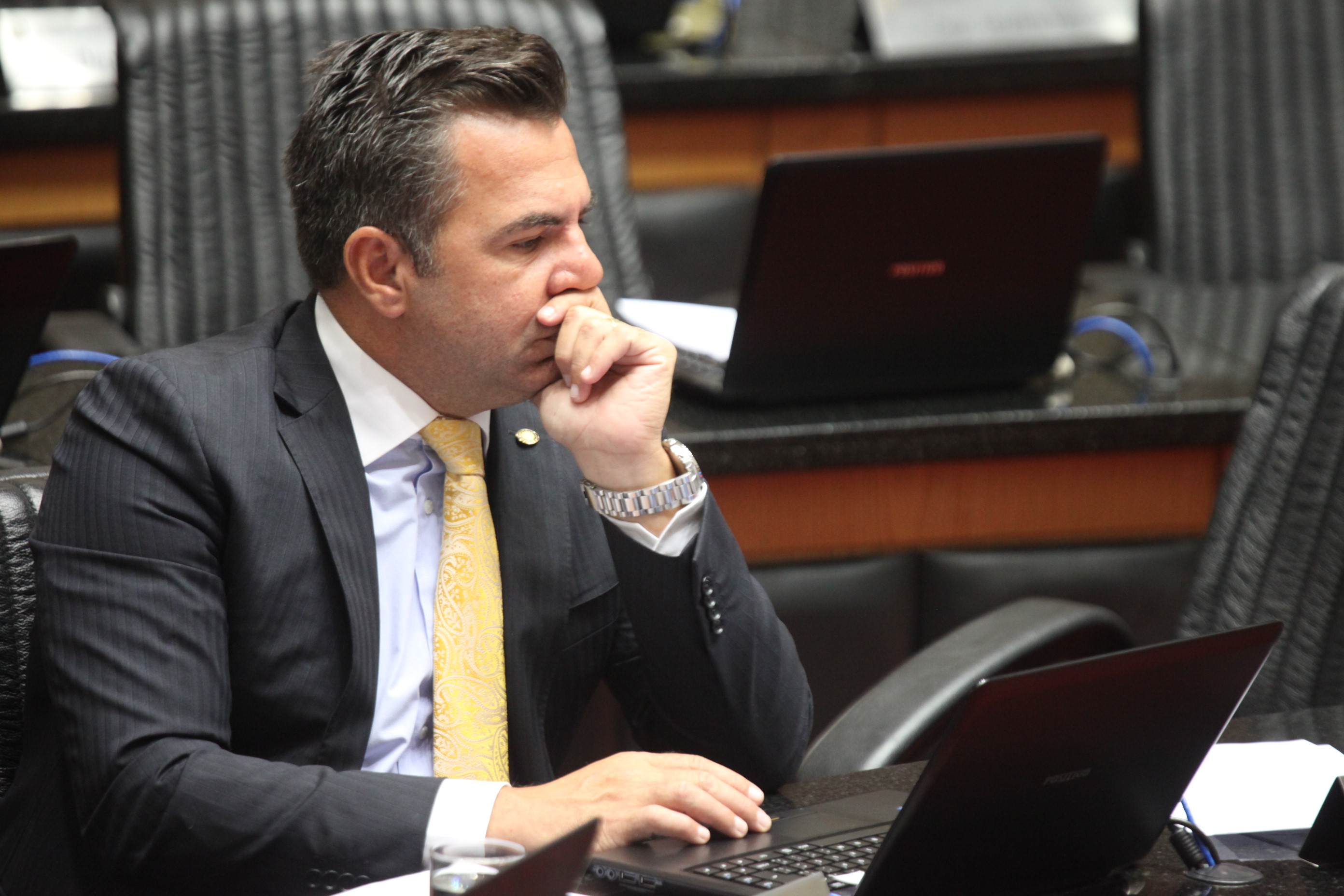 Deputado Luiz Fernando Vampiro (PMDB). Sessão Ordinária. Foto: Fábio Queiroz / Agência AL