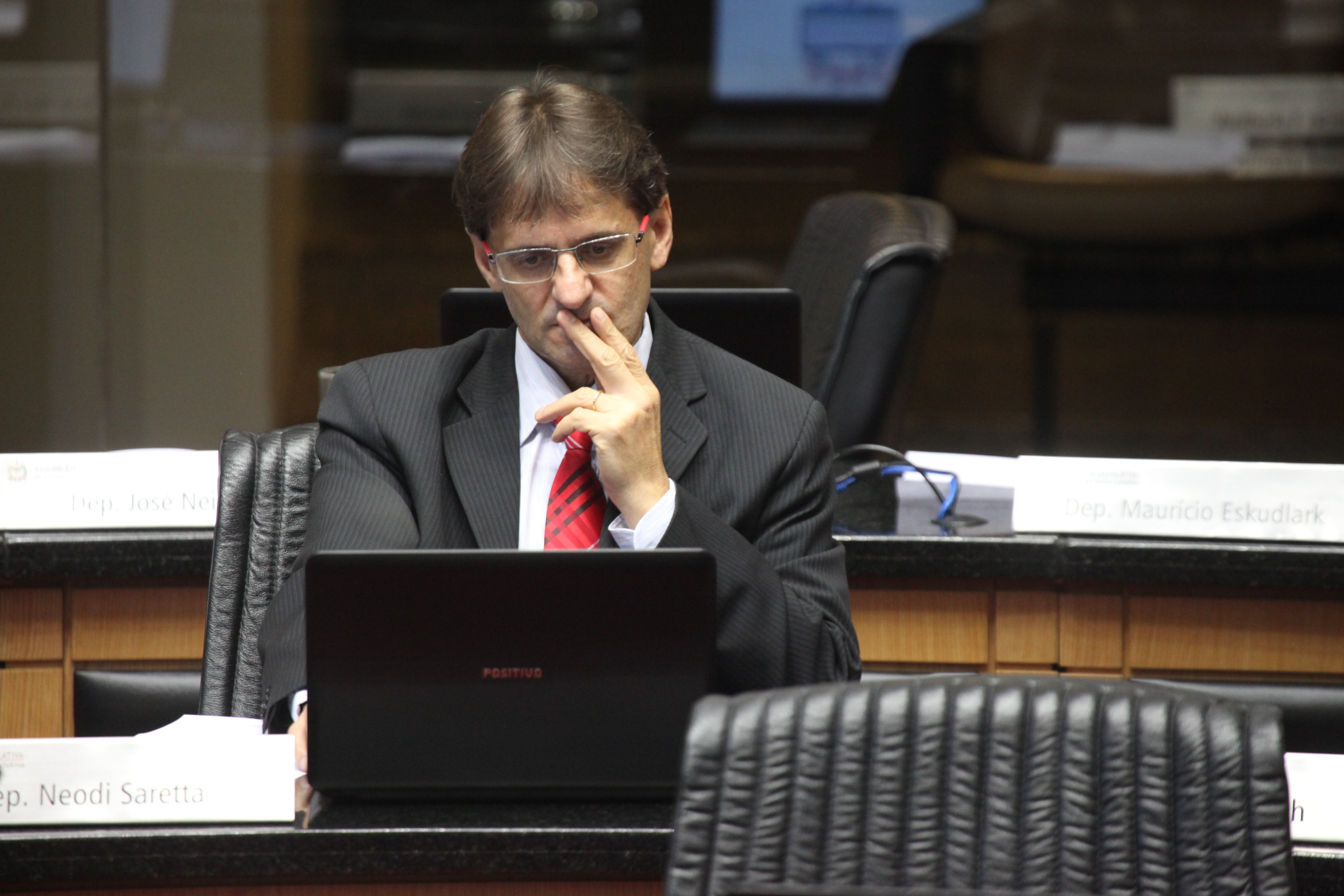 Deputado Neodi Saretta (PT). Sessão Ordinária. Foto: Fábio Queiroz / Agência AL