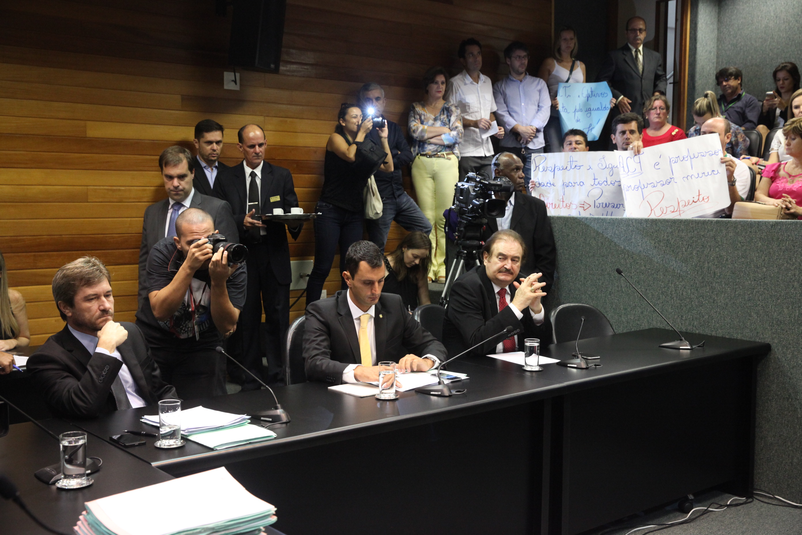 Reunião da Comissão de Constituição e Justiça. Foto: Fábio Queiroz / Agência AL