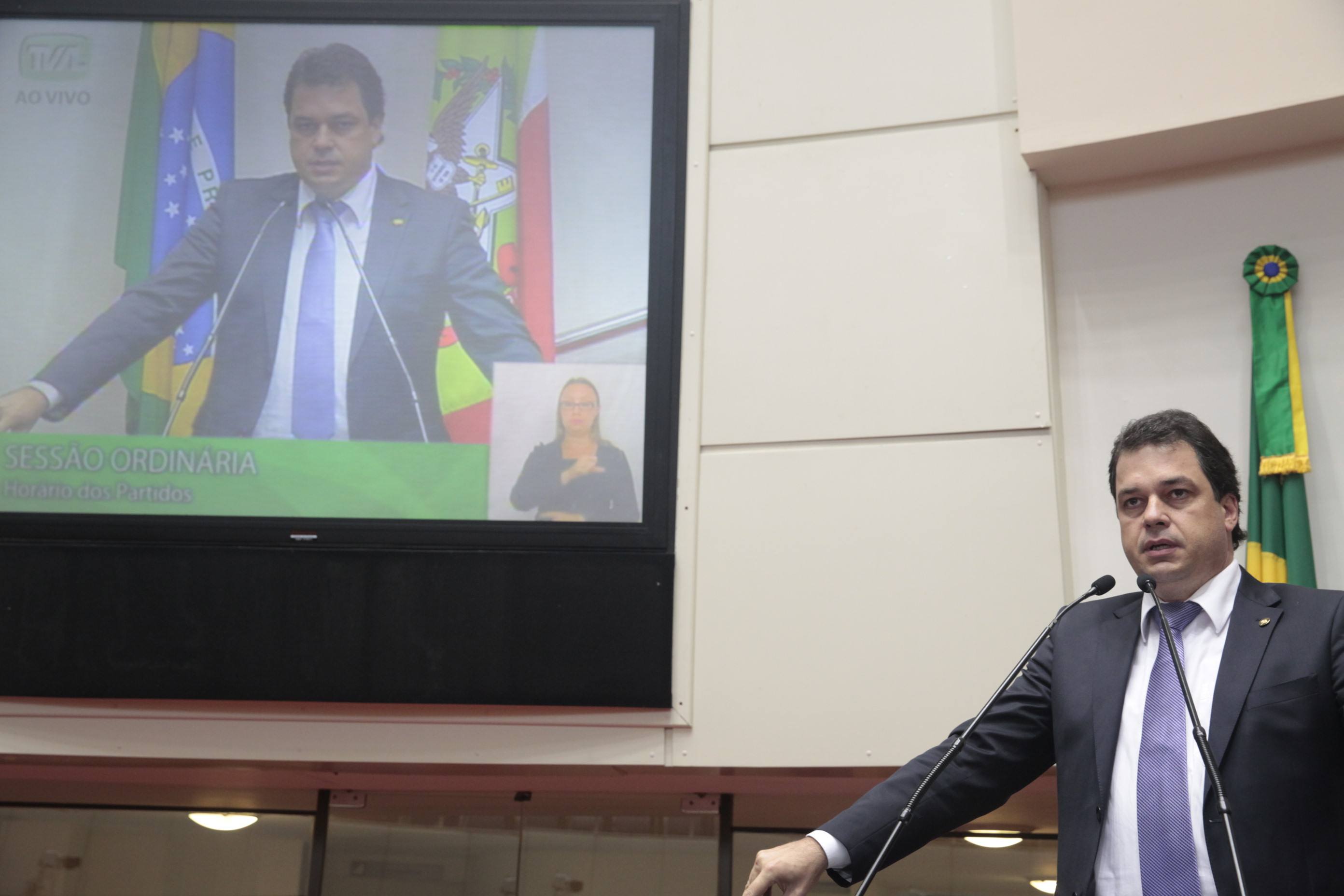 Sessão Ordinária - Plenário Osni Régis. Deputado Rodrigo Minotto (PDT) Foto: Eduardo Guedes de Oliveira / Agência AL