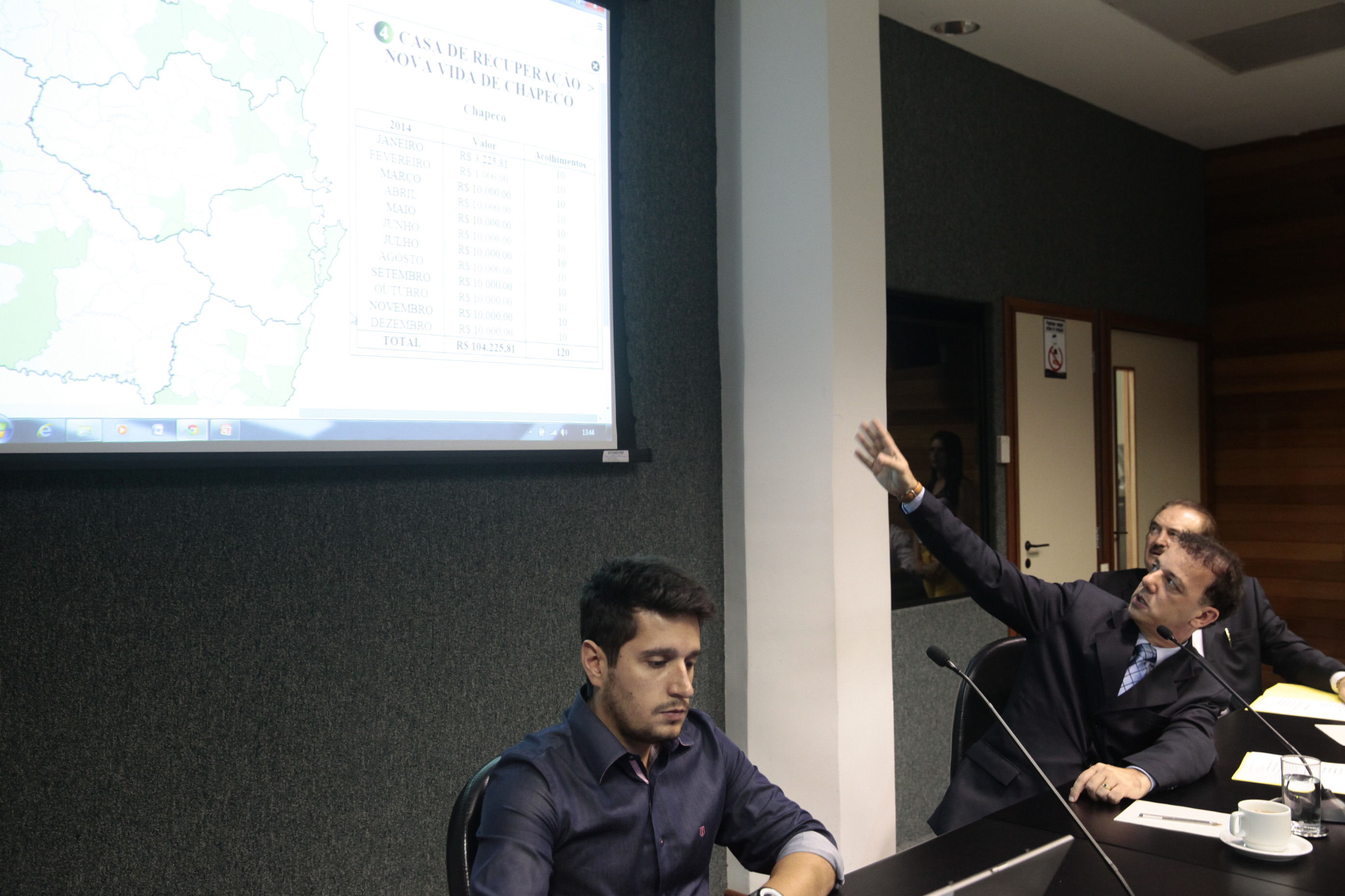Reunião da Comissão de Combate às Drogas. Foto: Eduardo Guedes de Oliveira / Agência AL