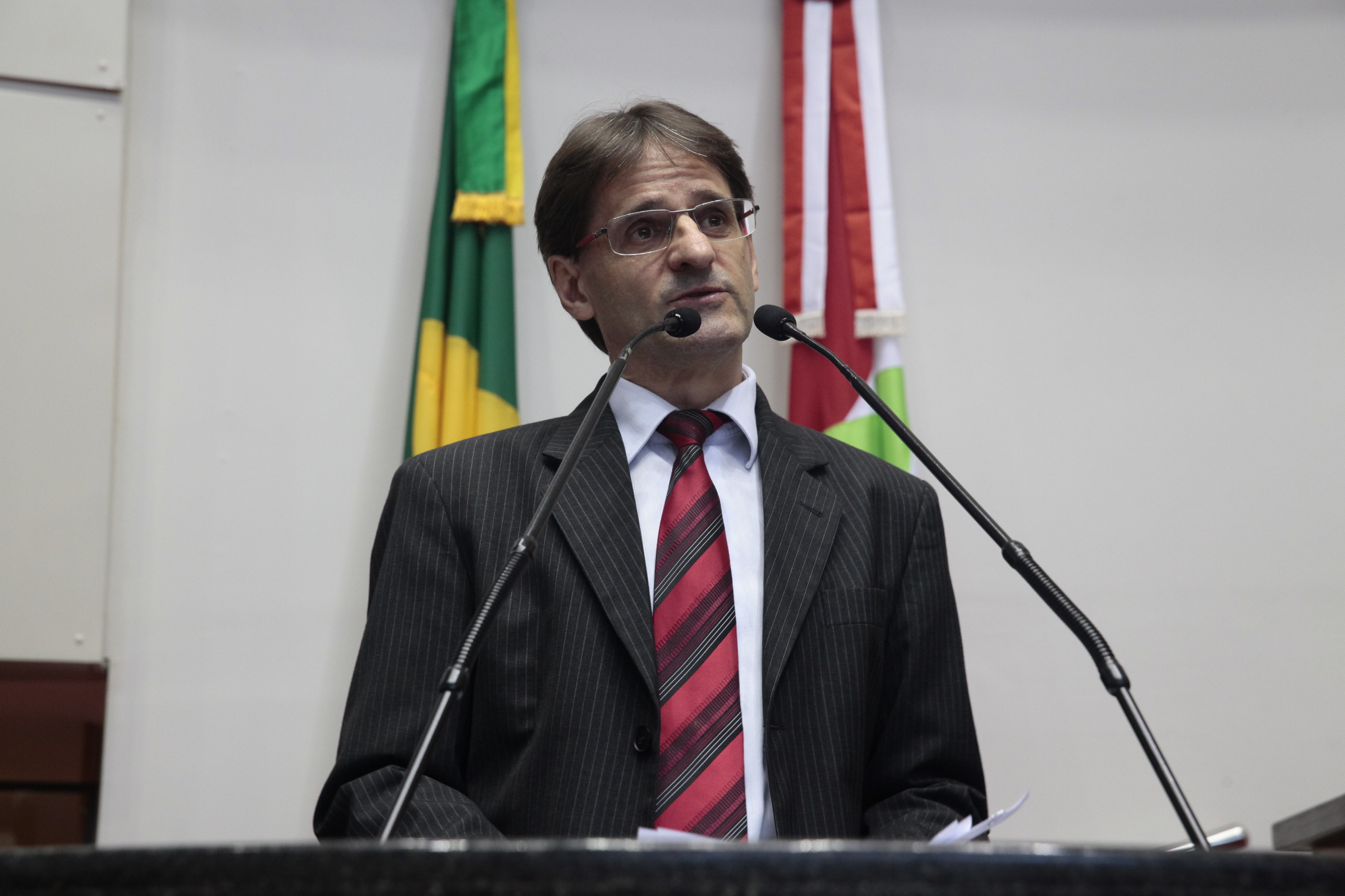 Sessão Ordinária - Plenário Osni Régis. Deputado Neodi Saretta (PT)  Foto: Eduardo Guedes de Oliveira / Agência AL