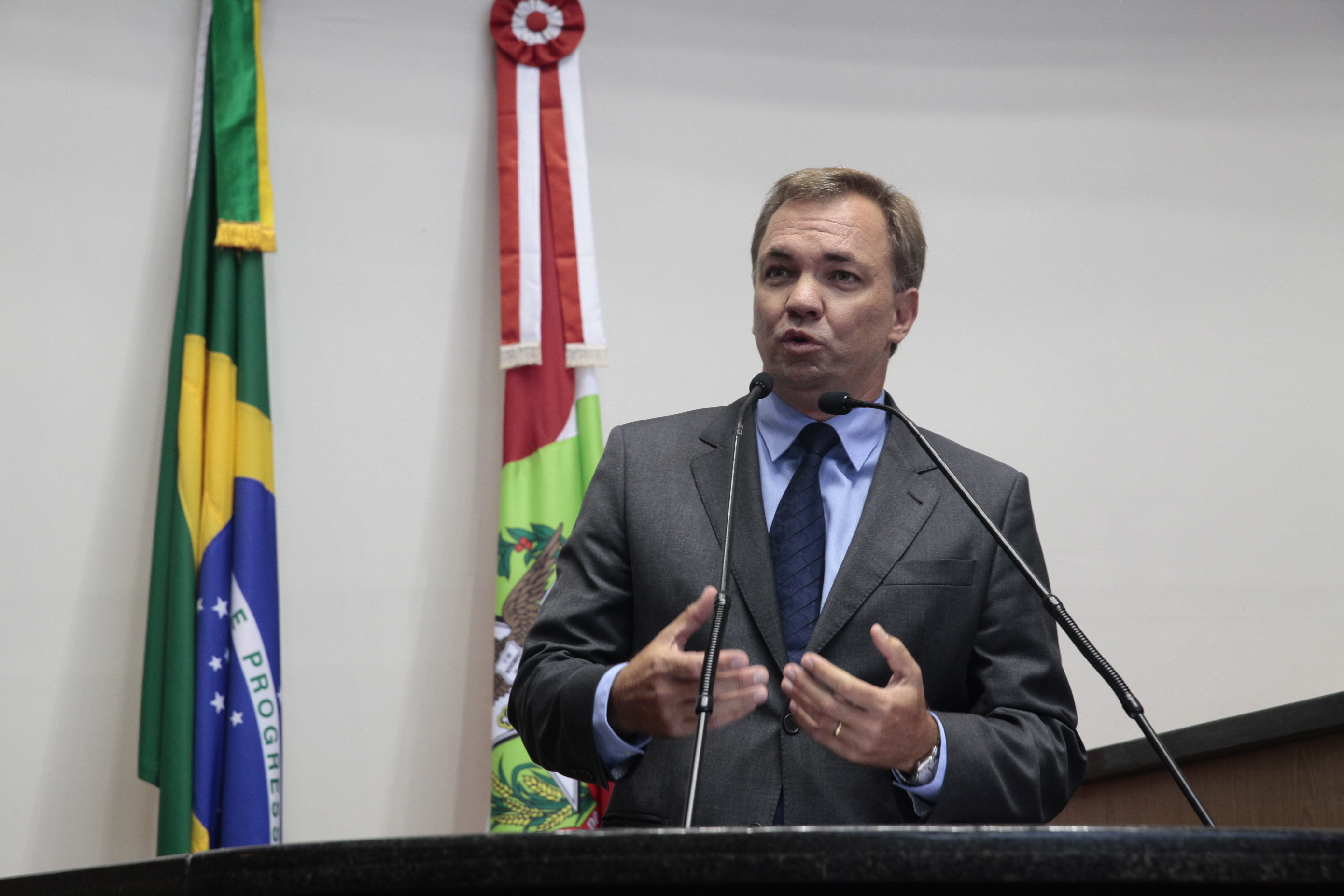 Sessão Ordinária - Plenário Osni Régis. Deputado Gean Loureiro (PMDB) Foto: Eduardo Guedes de Oliveira / Agência AL