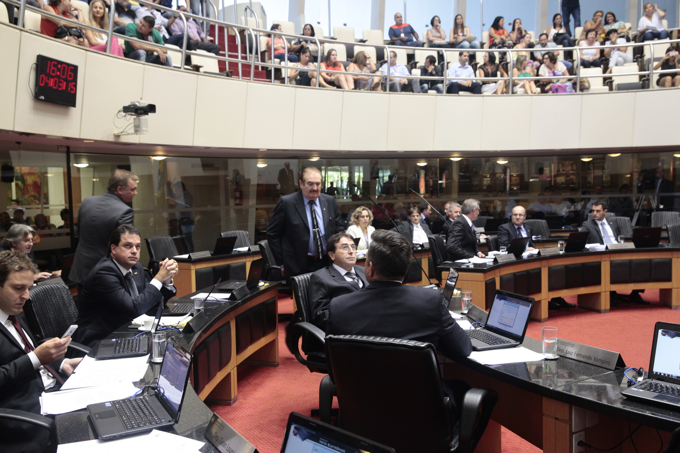 Sessão Ordinária - Plenário Osni Régis. Foto: Eduardo Guedes de Oliveira / Agência AL
